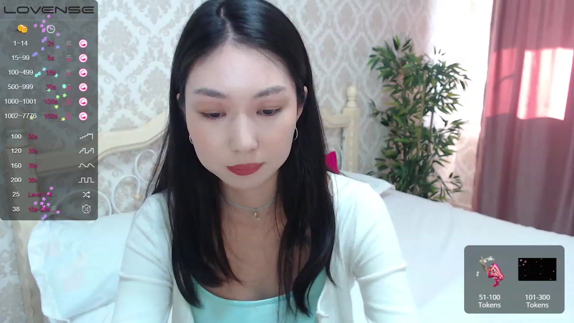 Gallery image thumbnail from blackfoxi's myfreecams stream on, 09/25/2023, 11:24 image 3 of 20