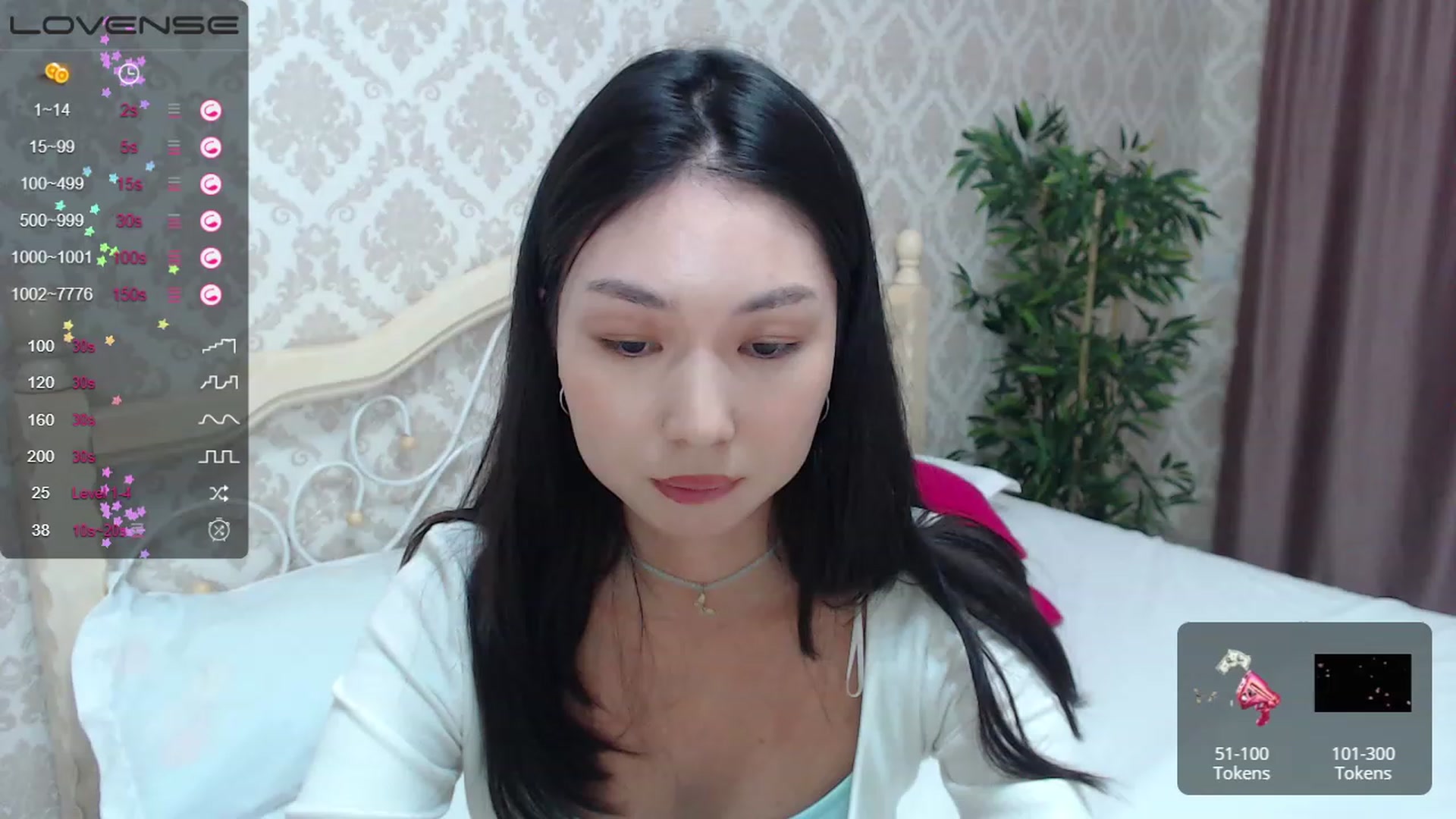 Gallery image thumbnail from blackfoxi's myfreecams stream on, 09/25/2023, 13:51 image 11 of 20