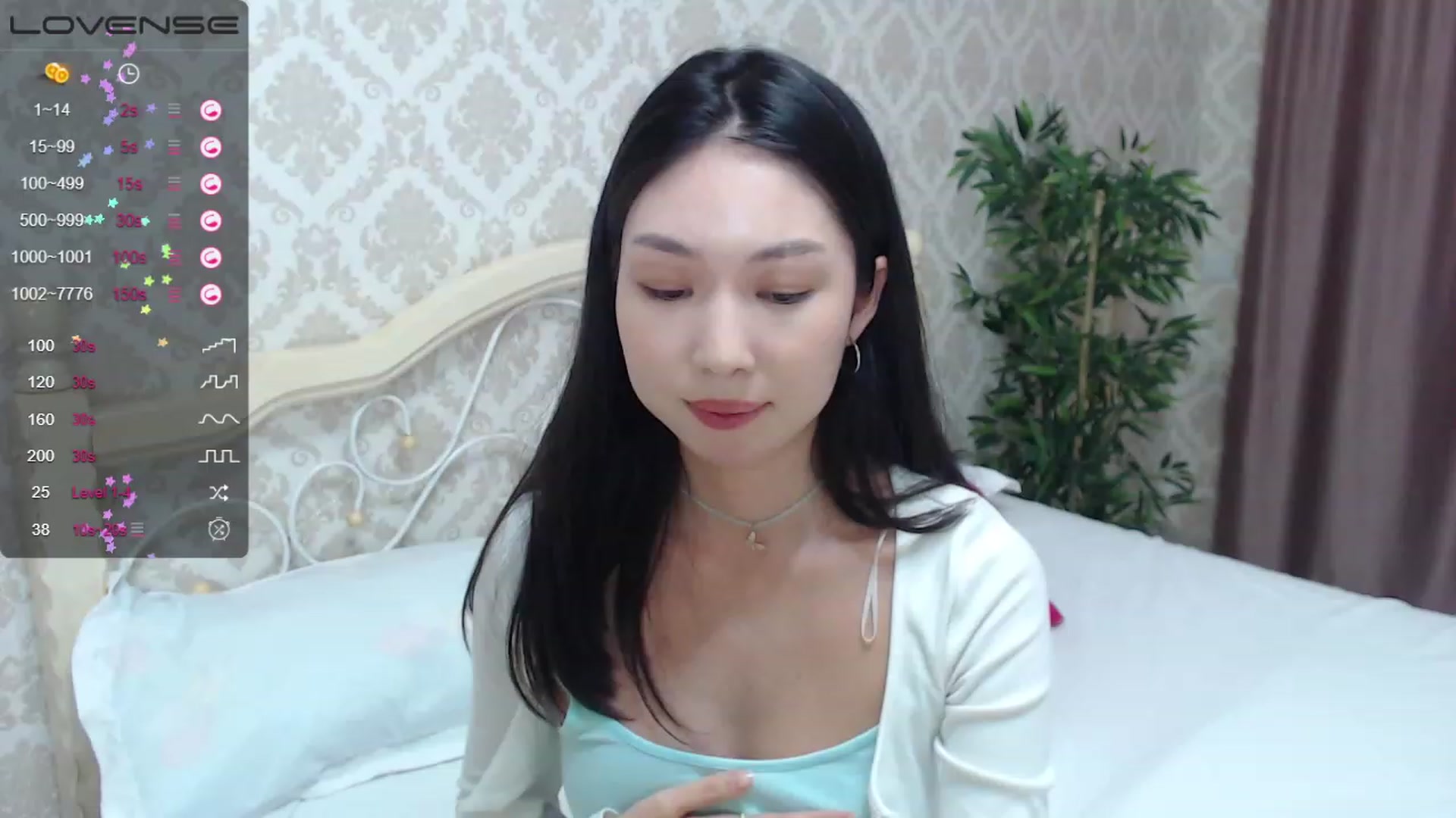 Gallery image thumbnail from blackfoxi's myfreecams stream on, 09/25/2023, 13:51 image 1 of 20