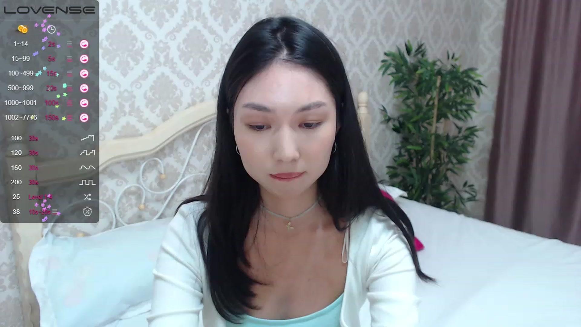 Gallery image thumbnail from blackfoxi's myfreecams stream on, 09/25/2023, 13:51 image 9 of 20