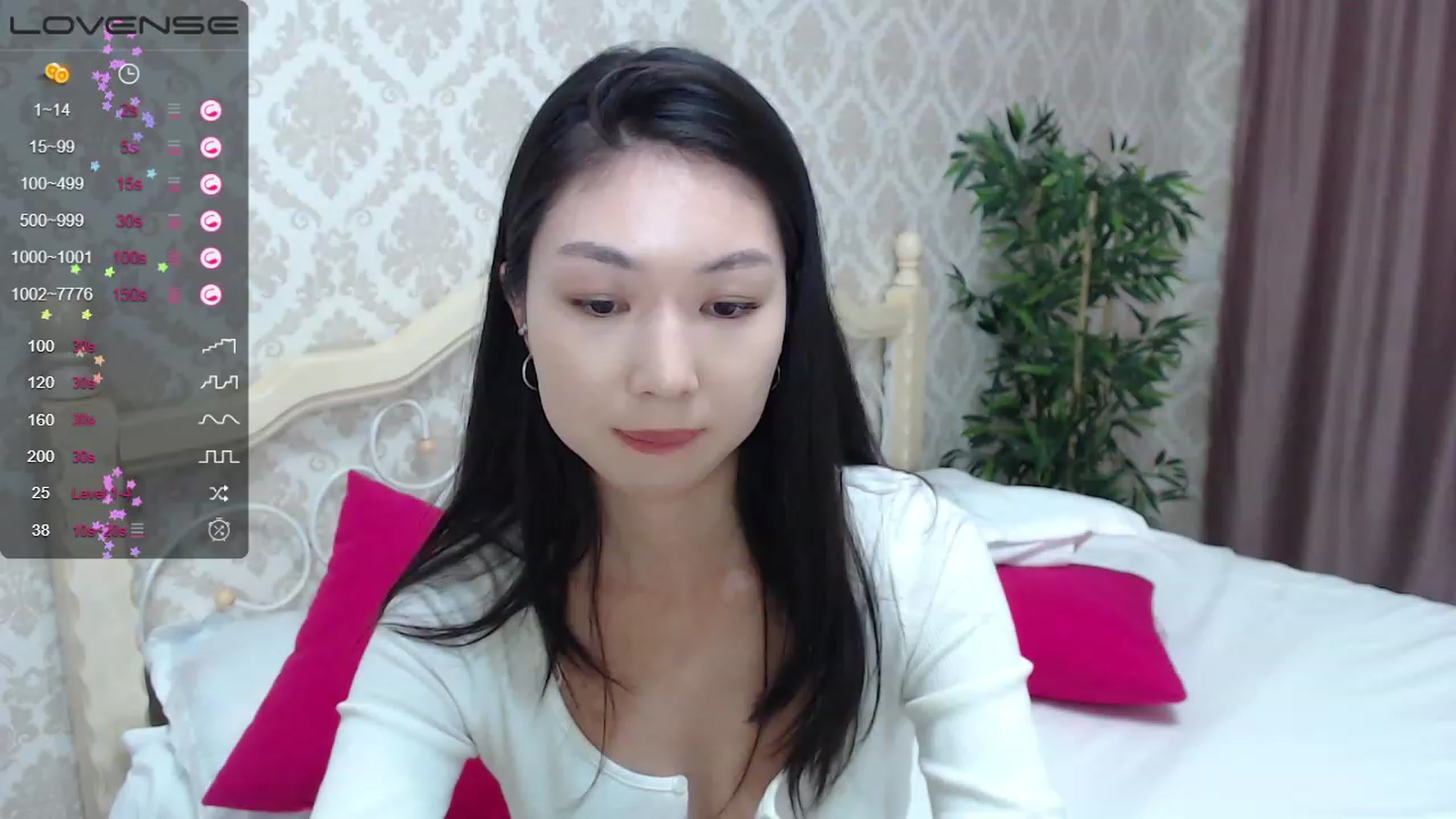 Gallery image thumbnail from blackfoxi's myfreecams stream on, 09/28/2023, 12:52 image 8 of 20
