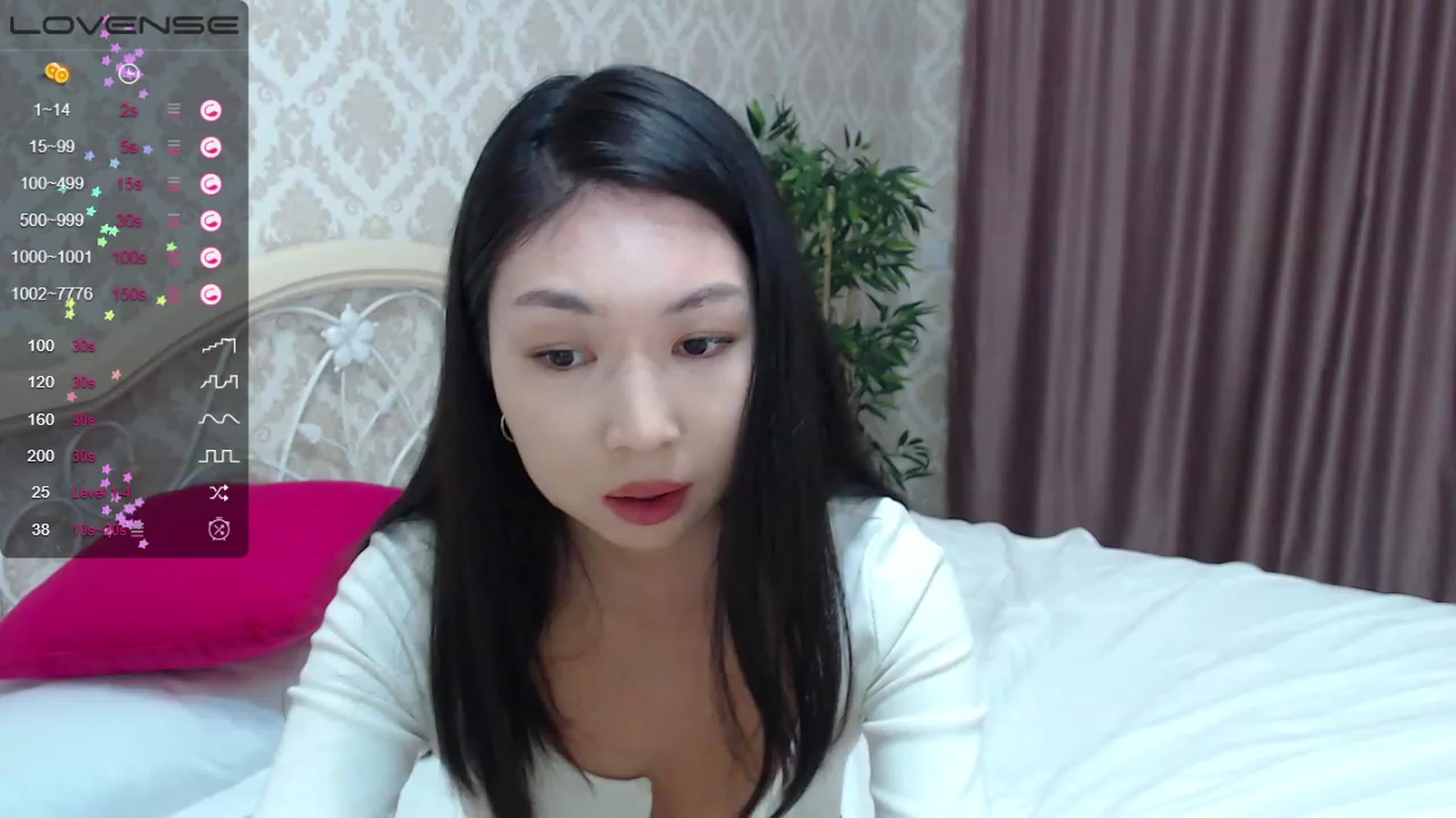 Gallery image thumbnail from blackfoxi's myfreecams stream on, 09/28/2023, 13:38 image 8 of 20