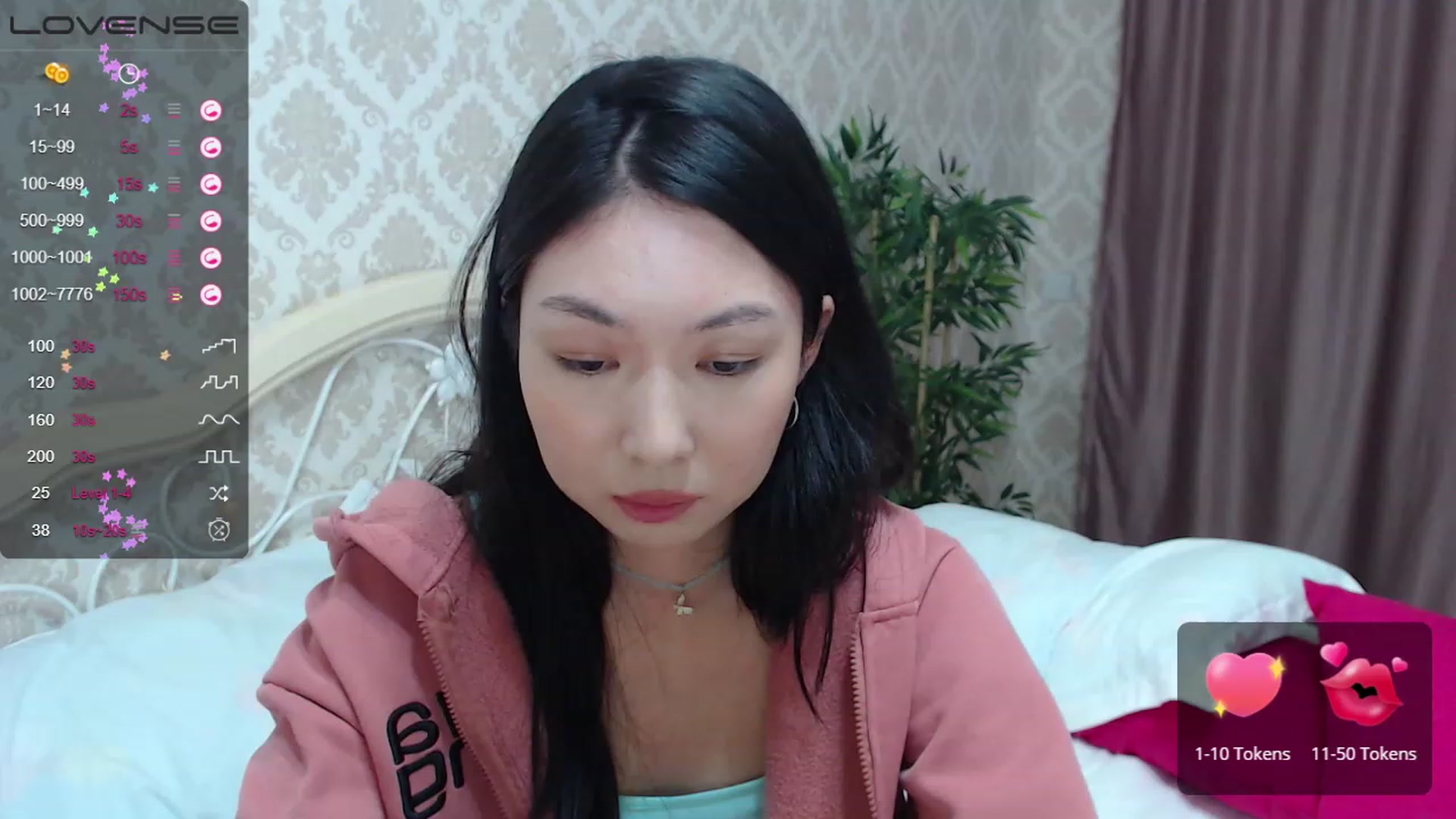 Gallery image thumbnail from blackfoxi's myfreecams stream on, 10/10/2023, 13:23 image 13 of 20