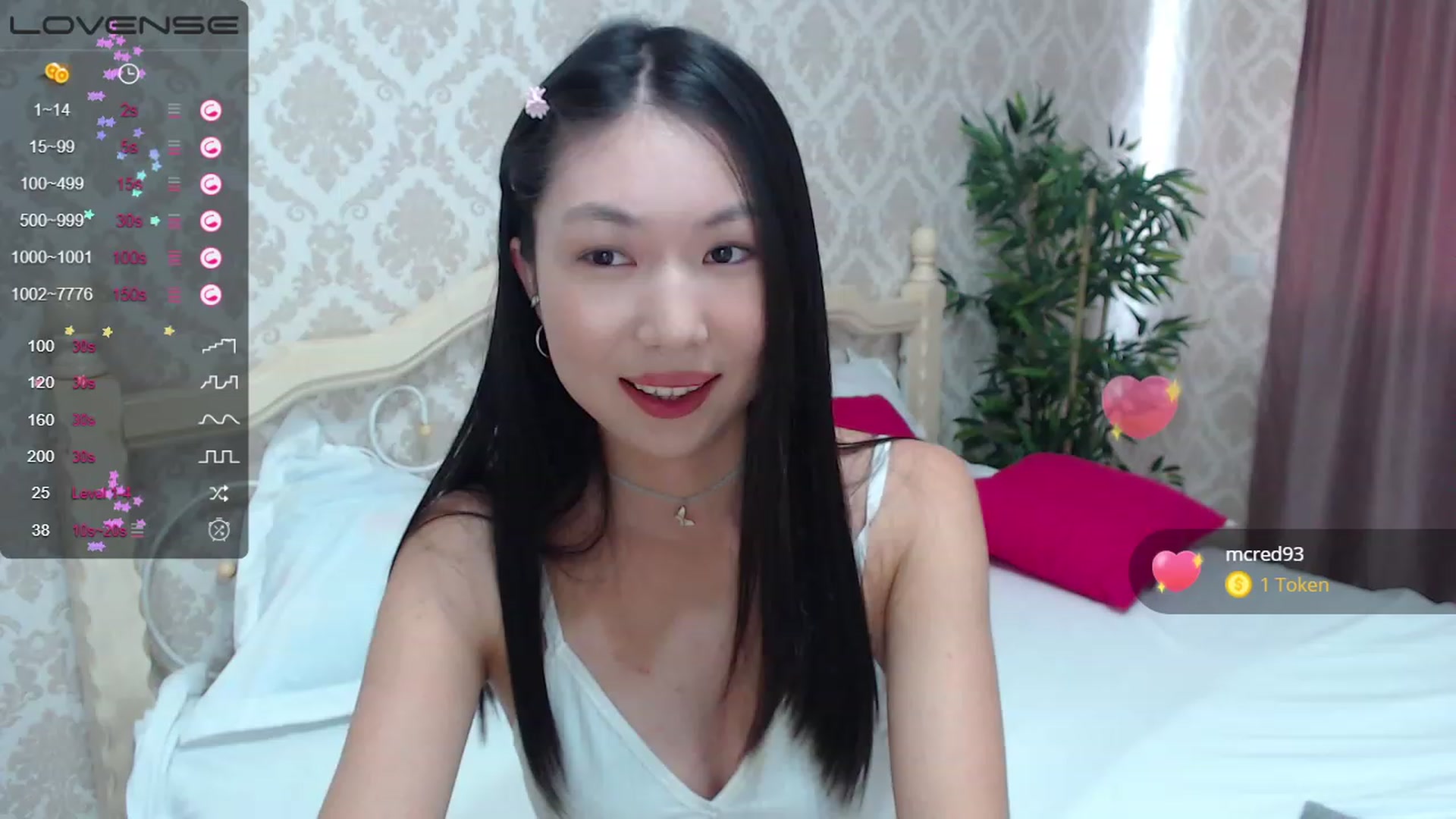 Gallery image thumbnail from blackfoxi's myfreecams stream on, 10/22/2023, 10:29 image 19 of 20