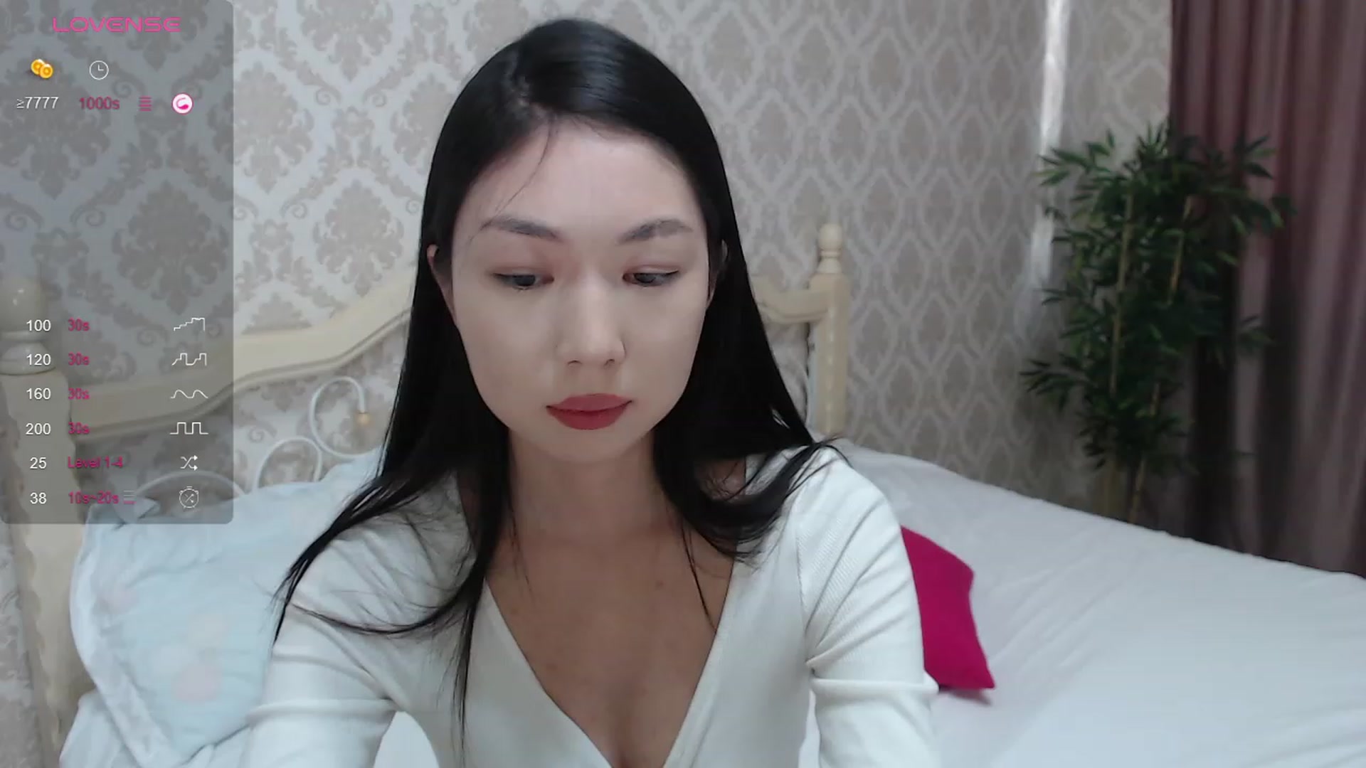 Gallery image thumbnail from blackfoxi's myfreecams stream on, 11/15/2023, 10:36 image 13 of 20