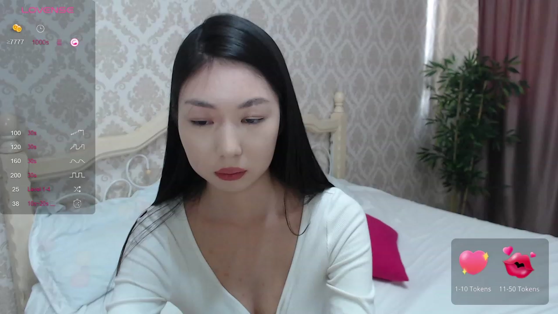 Gallery image thumbnail from blackfoxi's myfreecams stream on, 11/15/2023, 10:36 image 3 of 20