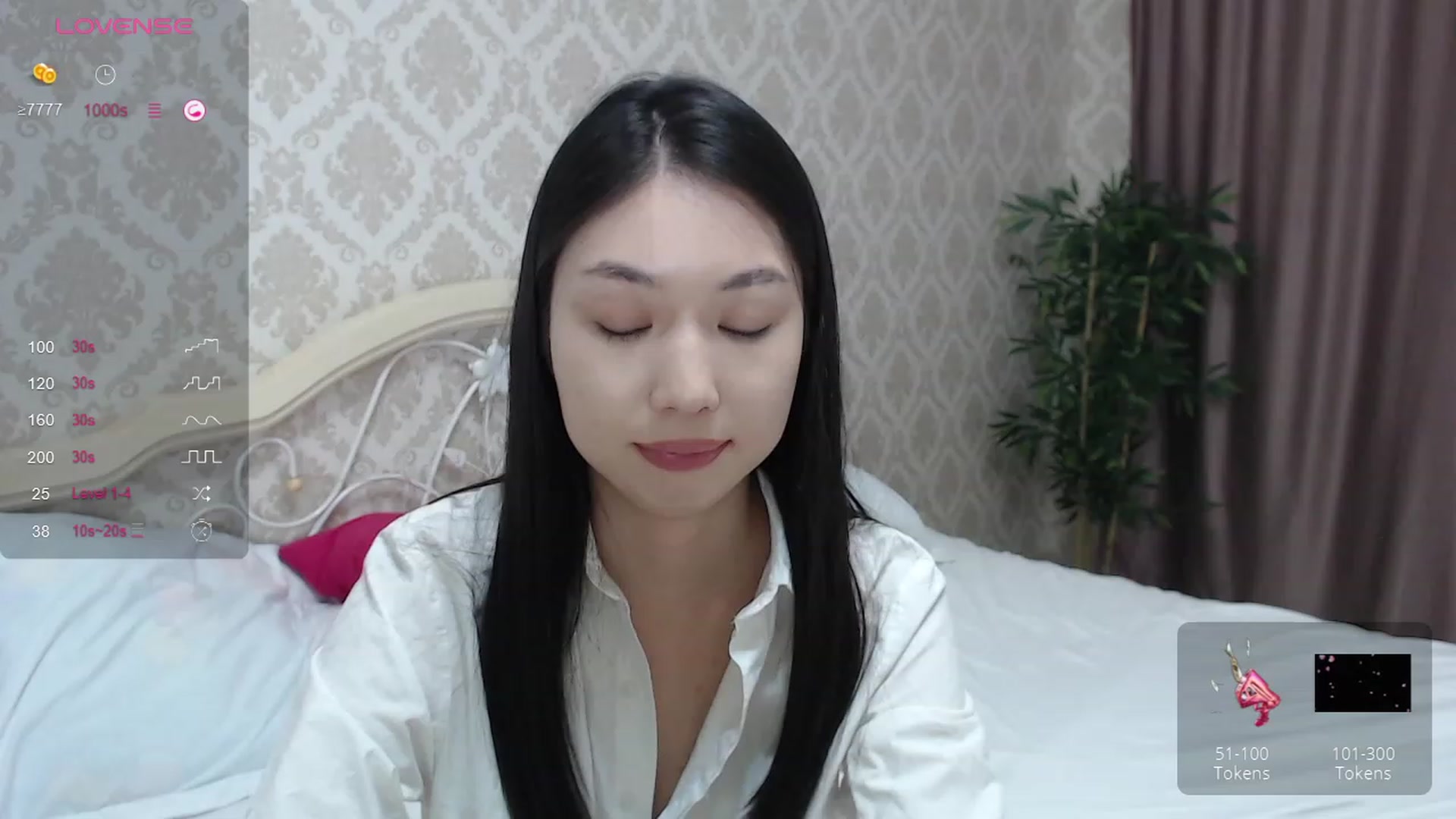 Gallery image thumbnail from blackfoxi's myfreecams stream on, 11/21/2023, 12:07 image 14 of 20