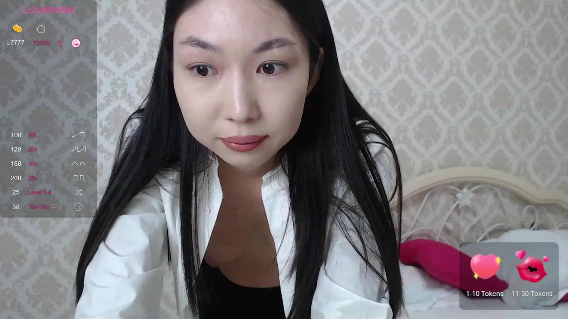 Gallery image thumbnail from blackfoxi's myfreecams stream on, 11/21/2023, 12:07 image 1 of 20