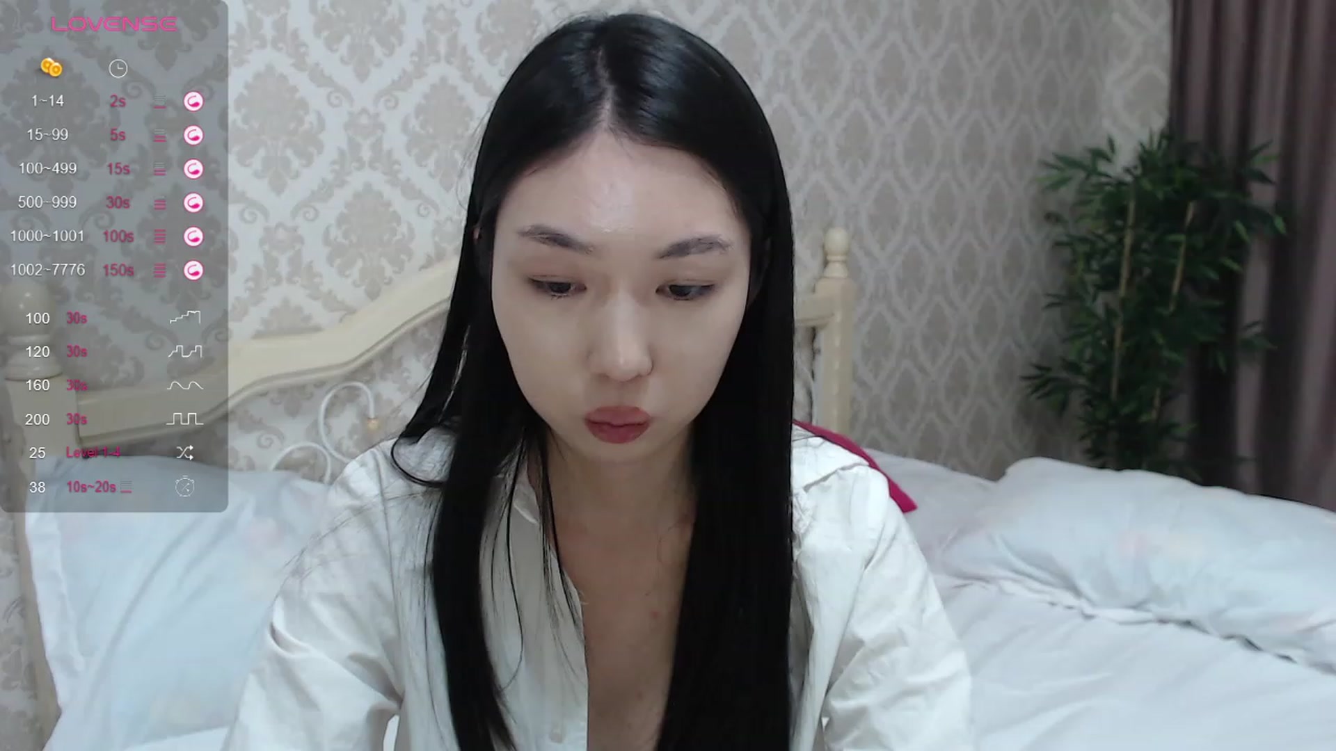 Gallery image thumbnail from blackfoxi's myfreecams stream on, 11/21/2023, 15:19 image 16 of 20