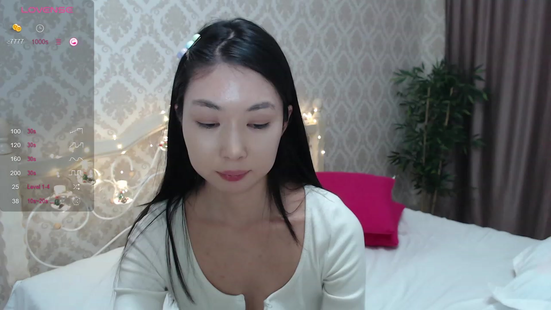 Gallery image thumbnail from blackfoxi's myfreecams stream on, 12/02/2023, 14:27 image 3 of 20