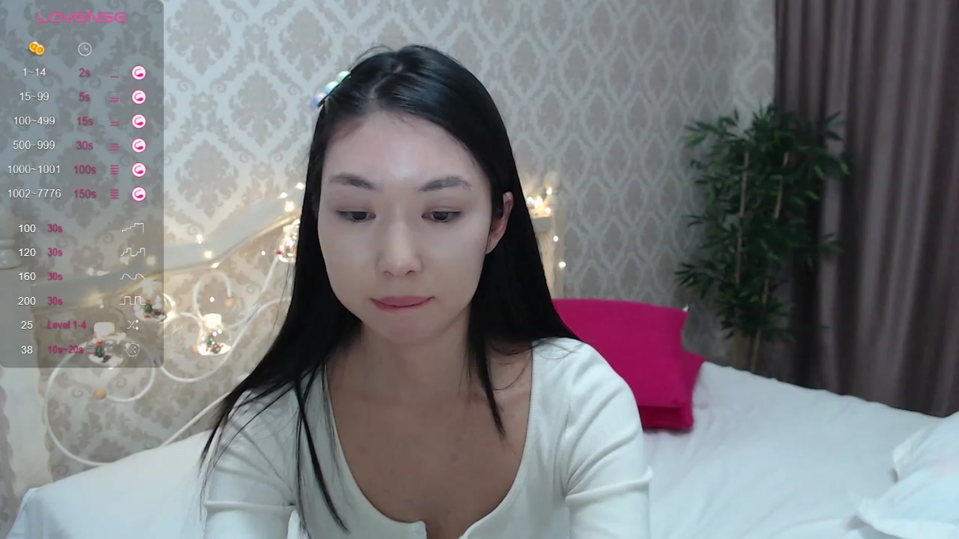Gallery image thumbnail from blackfoxi's myfreecams stream on, 12/02/2023, 14:27 image 4 of 20