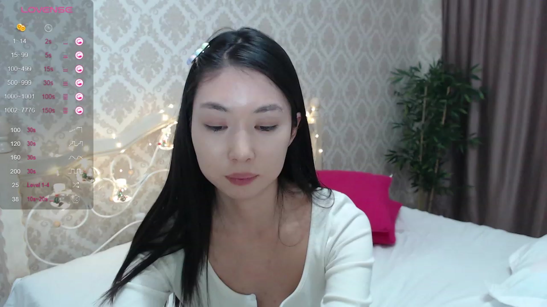 Gallery image thumbnail from blackfoxi's myfreecams stream on, 12/02/2023, 14:27 image 8 of 20