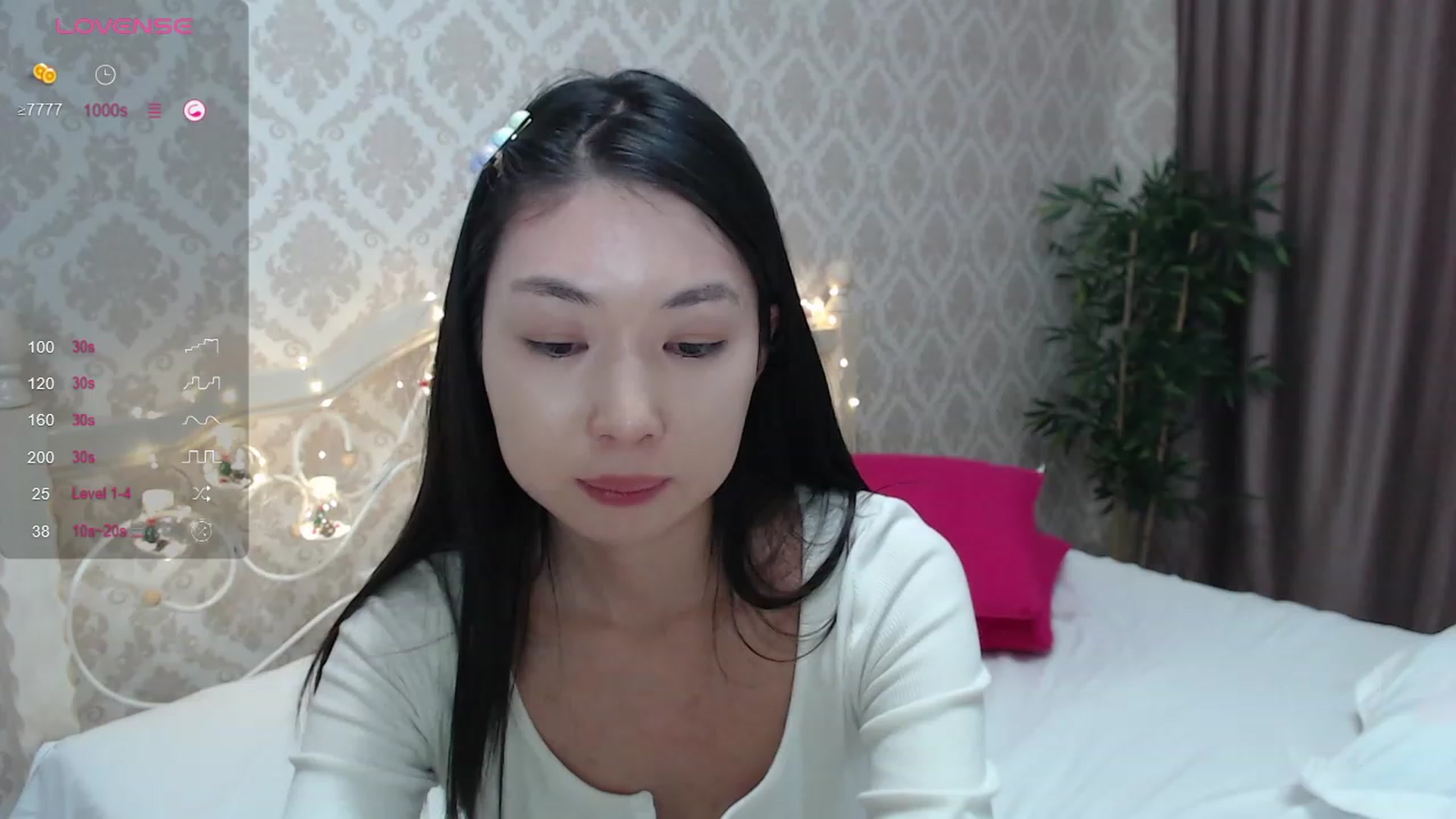 Gallery image thumbnail from blackfoxi's myfreecams stream on, 12/02/2023, 14:27 image 9 of 20