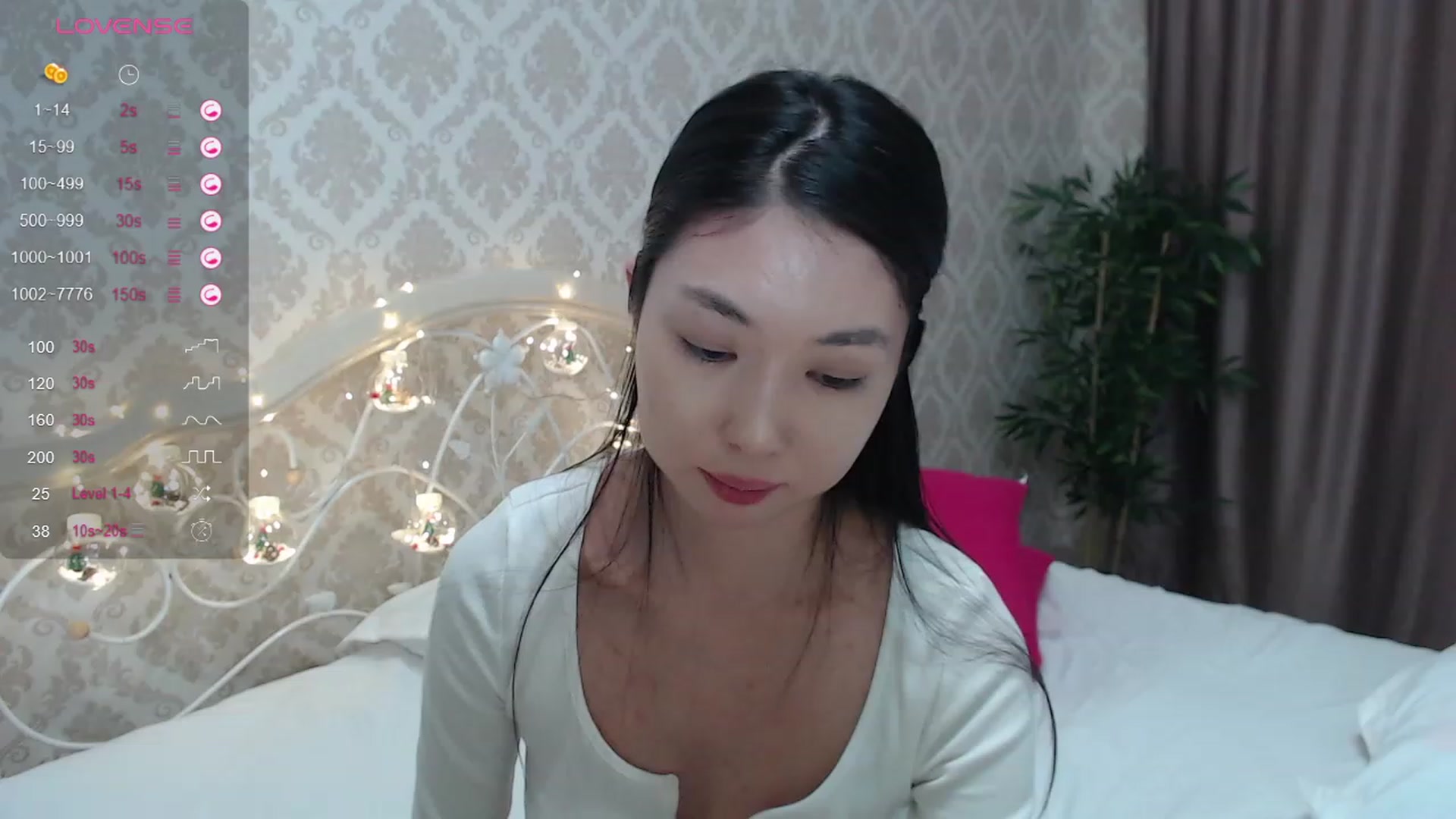 Gallery image thumbnail from blackfoxi's myfreecams stream on, 12/02/2023, 14:27 image 13 of 20