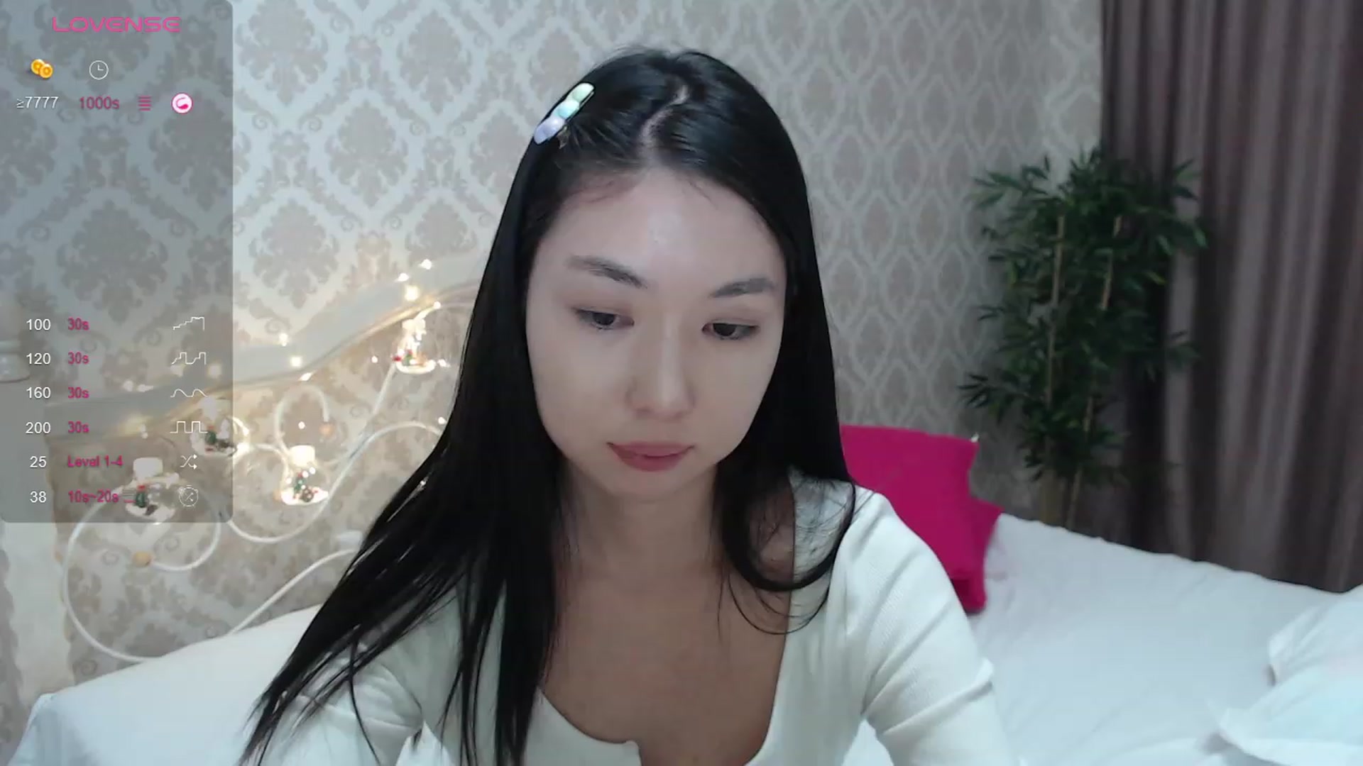 Gallery image thumbnail from blackfoxi's myfreecams stream on, 12/02/2023, 14:27 image 10 of 20