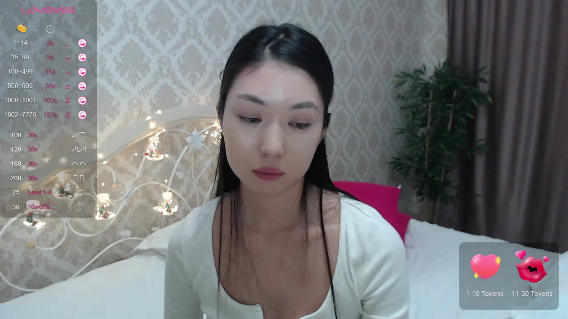 Gallery image thumbnail from blackfoxi's myfreecams stream on, 12/02/2023, 14:27 image 19 of 20