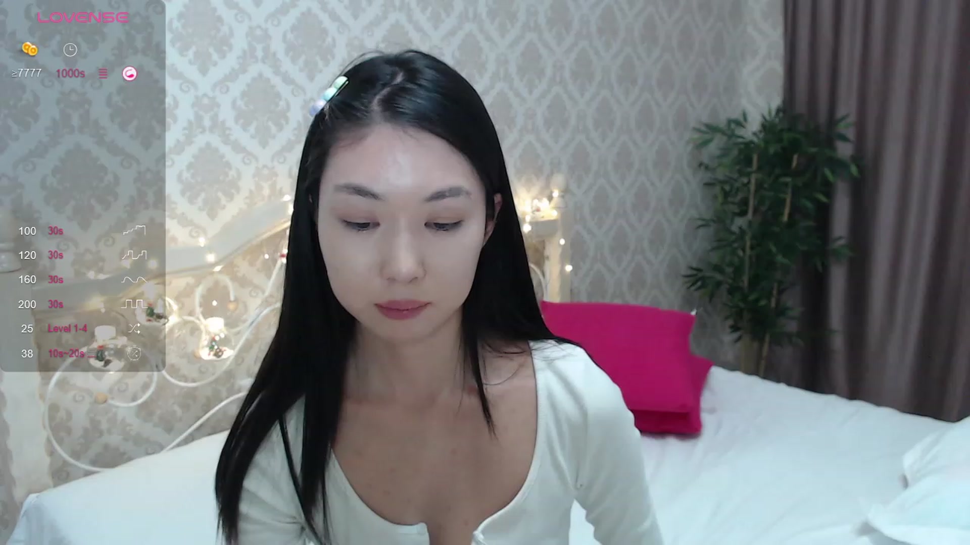 Gallery image thumbnail from blackfoxi's myfreecams stream on, 12/02/2023, 14:27 image 6 of 20