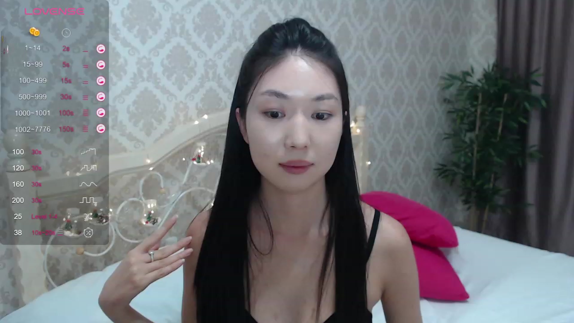 Gallery image thumbnail from blackfoxi's myfreecams stream on, 12/07/2023, 14:55 image 10 of 20