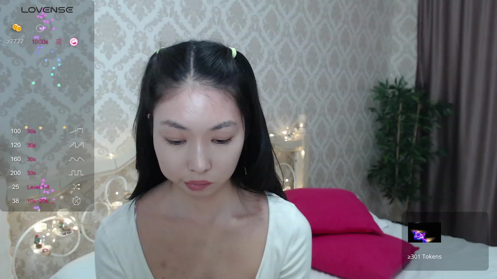 Gallery image thumbnail from blackfoxi's myfreecams stream on, 12/14/2023, 14:10 image 5 of 20