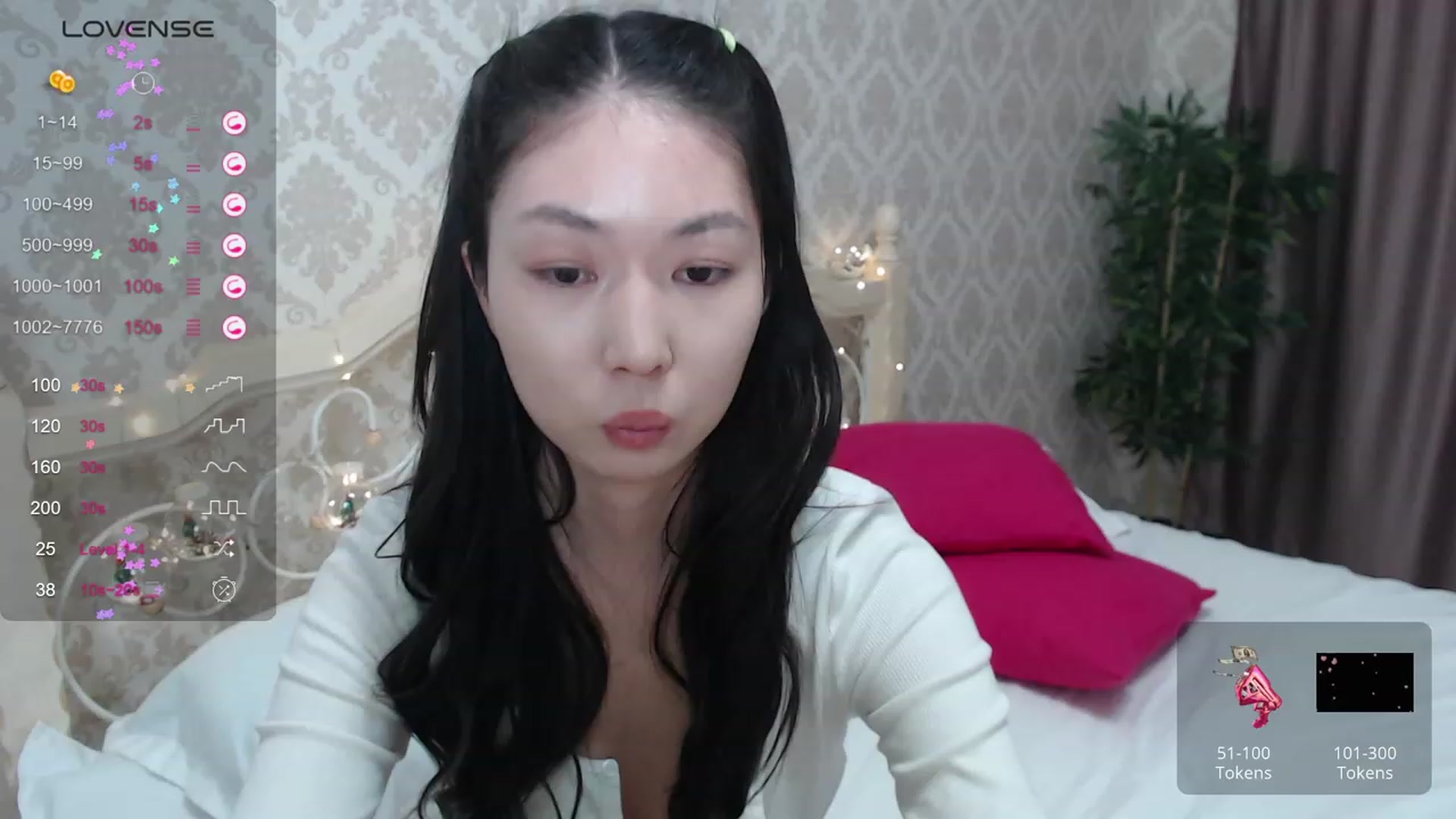 Gallery image thumbnail from blackfoxi's myfreecams stream on, 12/14/2023, 14:10 image 6 of 20