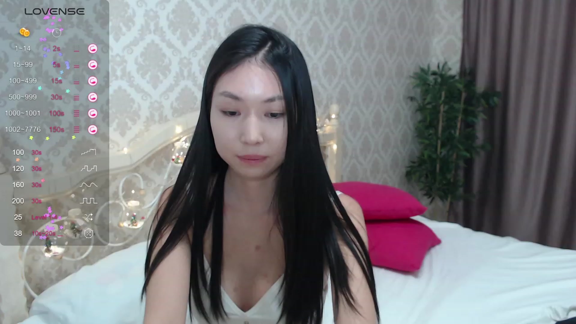 Gallery image thumbnail from blackfoxi's myfreecams stream on, 12/21/2023, 14:48 image 12 of 20