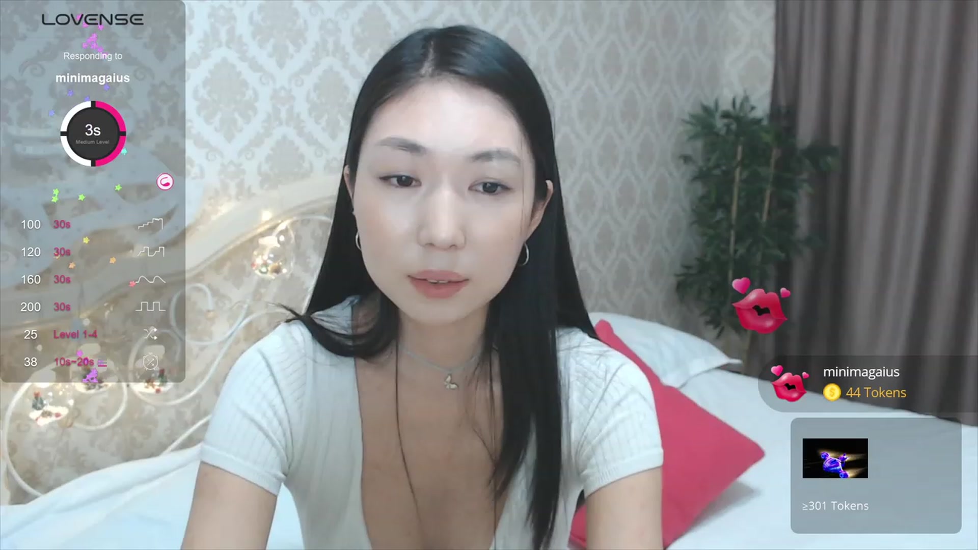 Gallery image thumbnail from blackfoxi's myfreecams stream on, 12/30/2023, 12:31 image 9 of 20