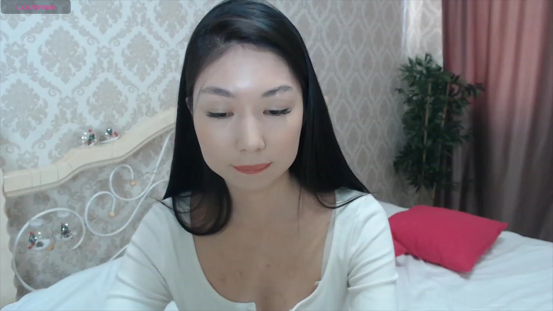 Gallery image thumbnail from blackfoxi's myfreecams stream on, 01/22/2024, 09:17 image 5 of 20