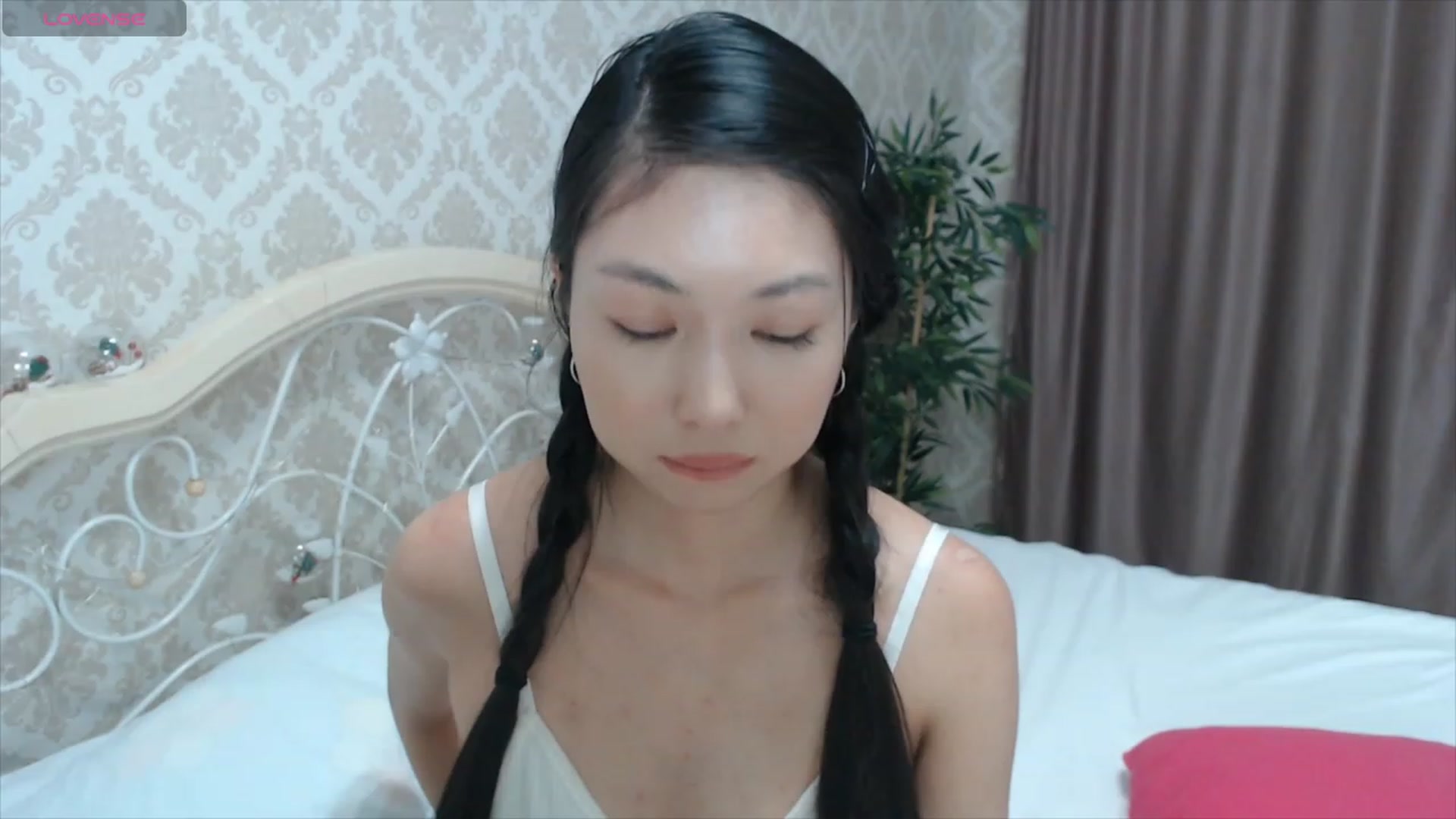 Gallery image thumbnail from blackfoxi's myfreecams stream on, 02/02/2024, 13:27 image 9 of 20