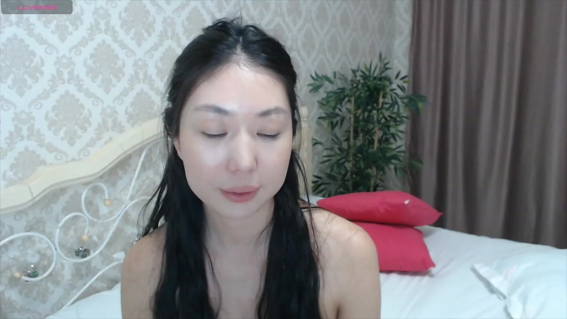 Gallery image thumbnail from blackfoxi's myfreecams stream on, 02/22/2024, 13:05 image 18 of 20