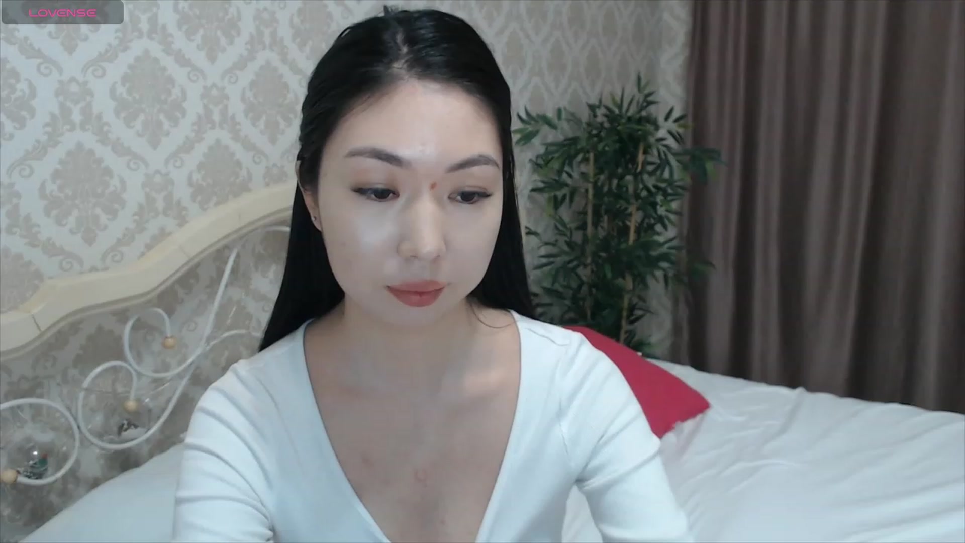 Gallery image thumbnail from blackfoxi's myfreecams stream on, 03/13/2024, 14:12 image 2 of 20