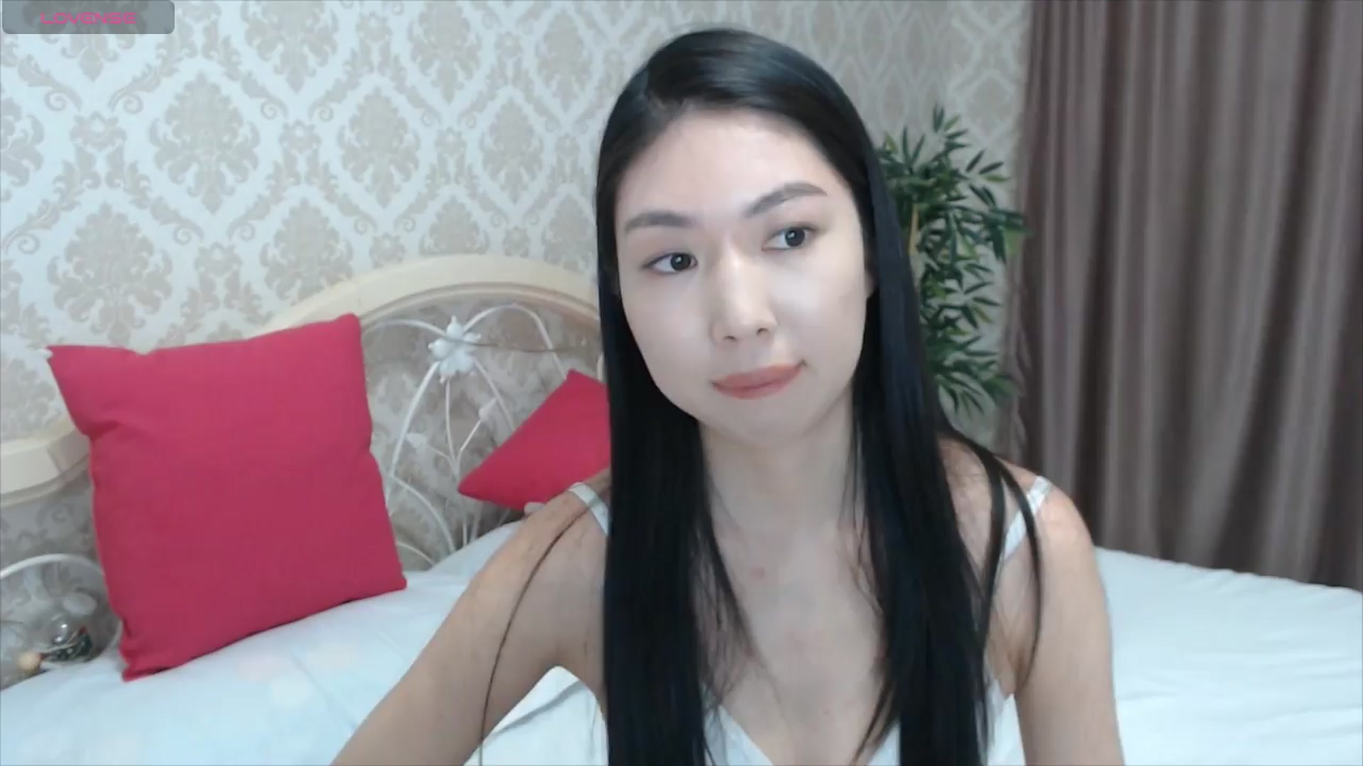 Gallery image thumbnail from blackfoxi's myfreecams stream on, 04/06/2024, 12:13 image 18 of 20