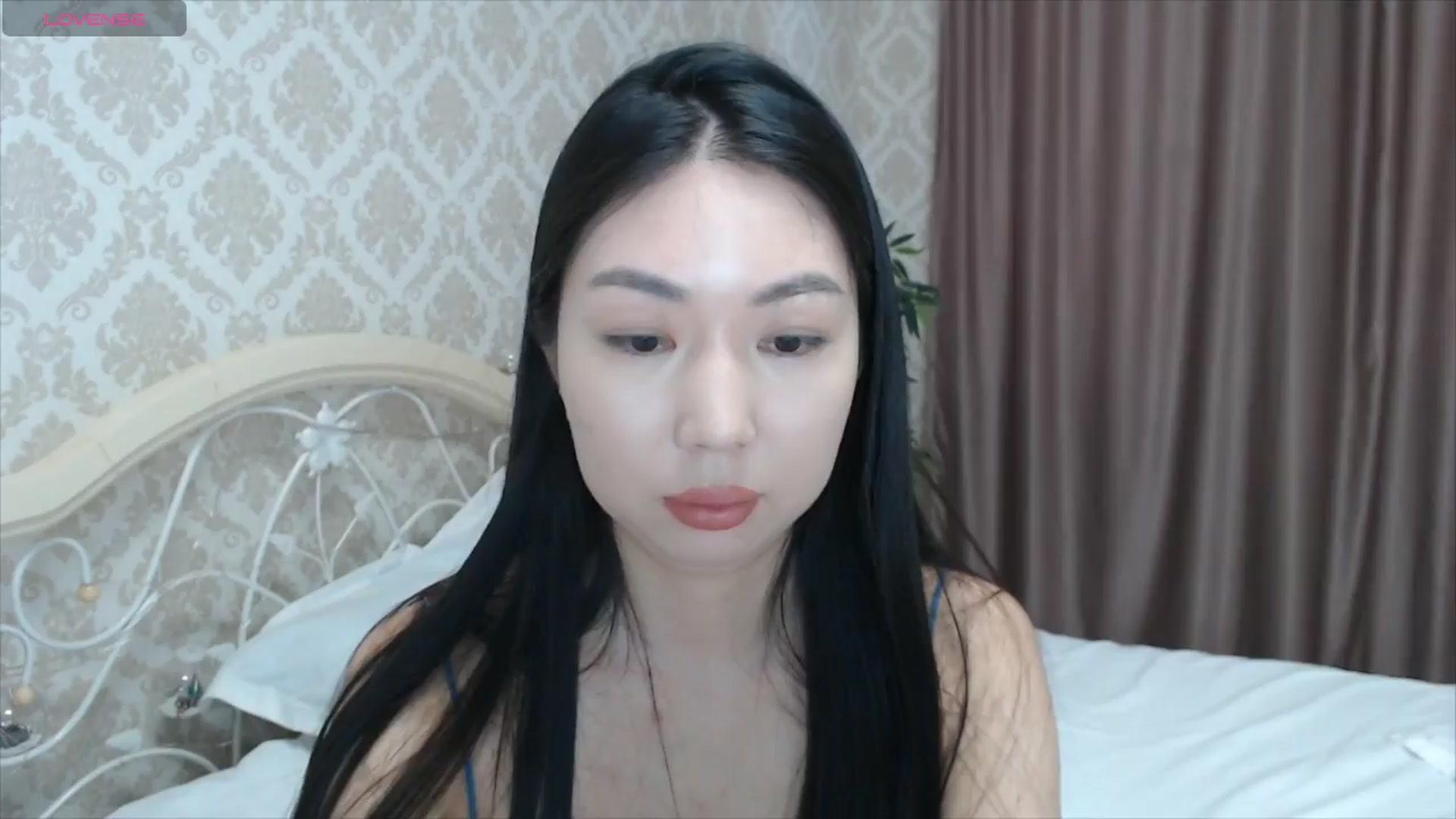 Gallery image thumbnail from blackfoxi's myfreecams stream on, 04/09/2024, 11:27 image 2 of 20