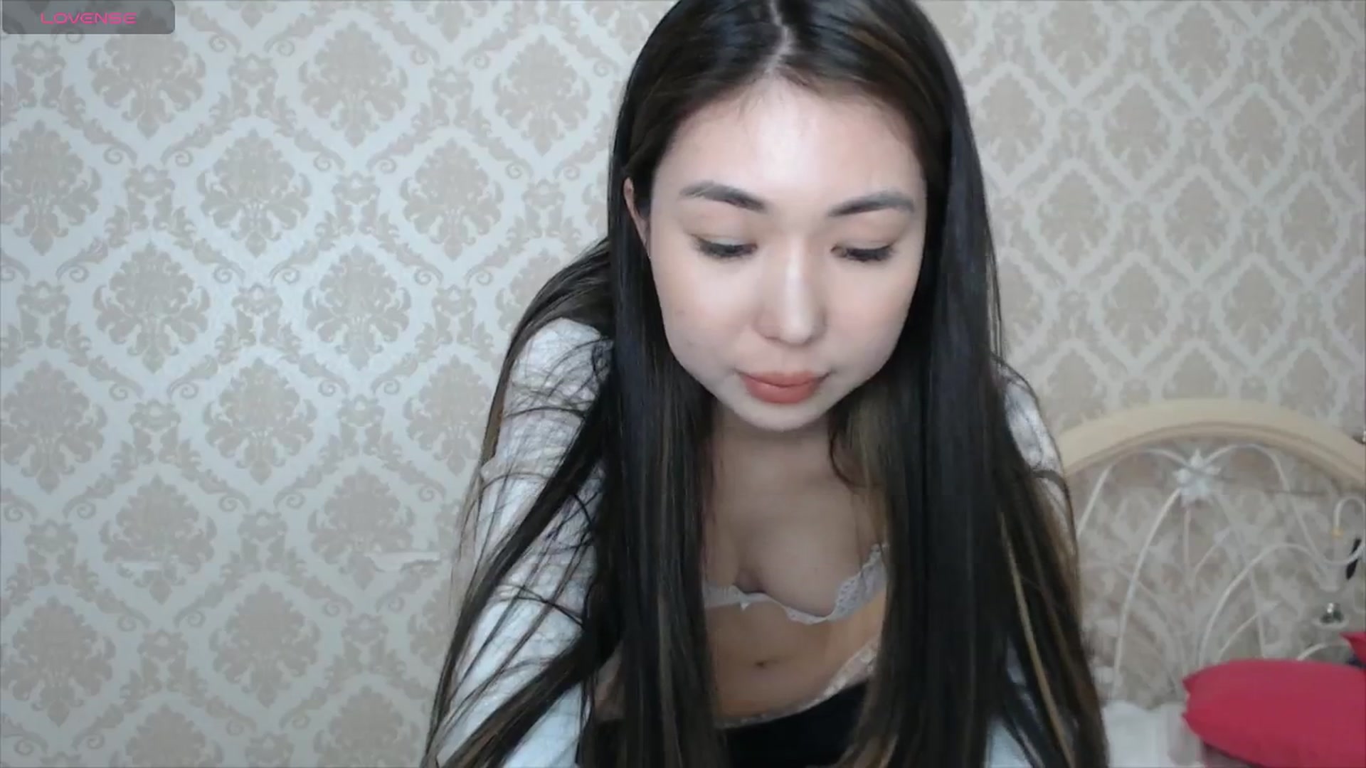 Gallery image thumbnail from blackfoxi's myfreecams stream on, 05/06/2024, 14:09 image 7 of 20