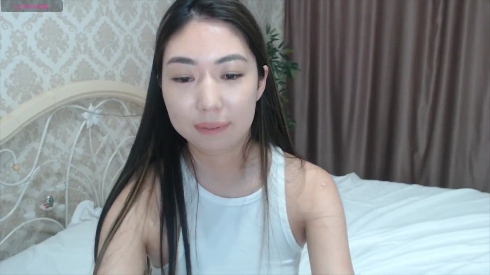 Gallery image thumbnail from blackfoxi's myfreecams stream on, 05/16/2024, 12:57 image 11 of 20