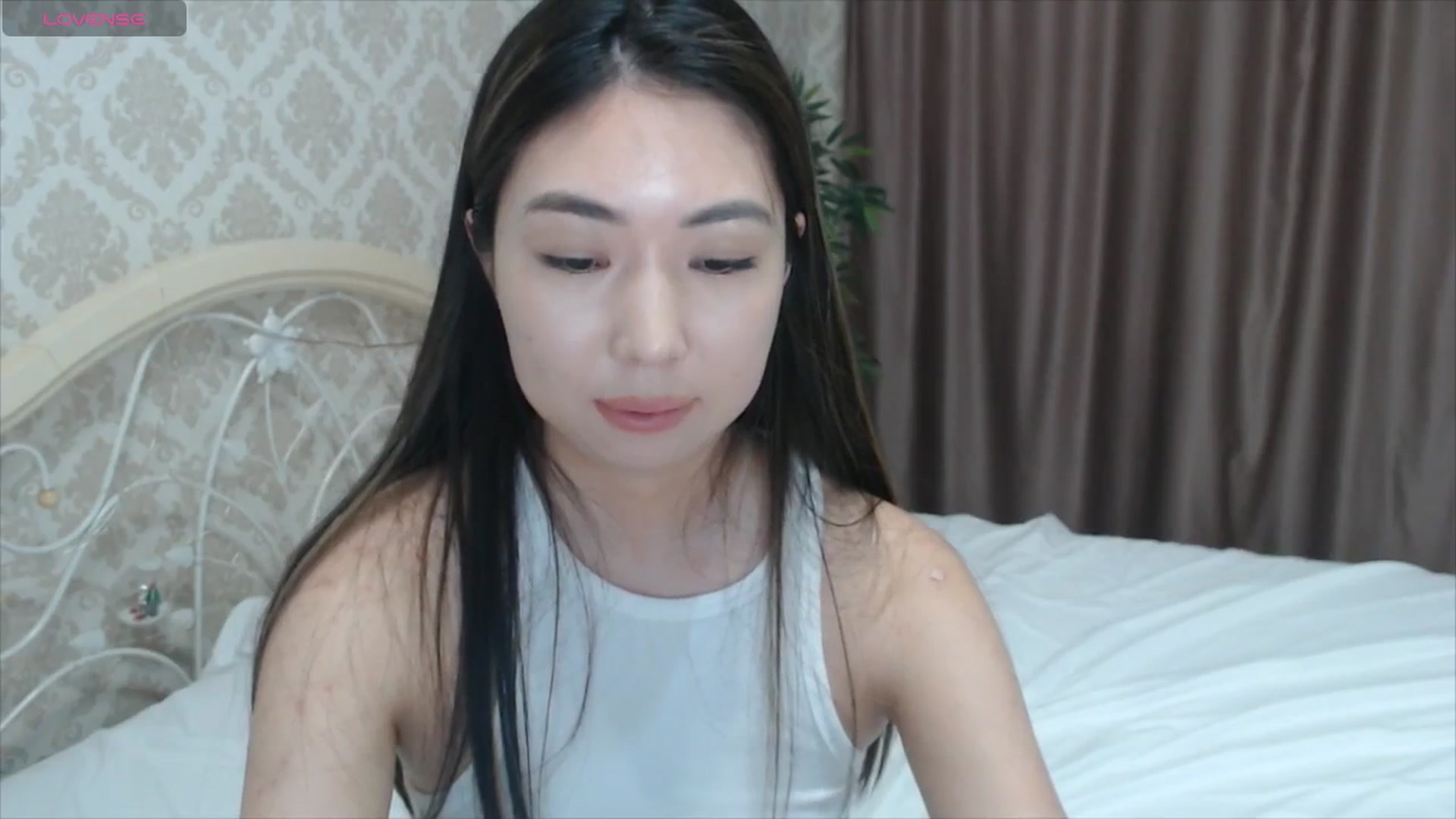 Gallery image thumbnail from blackfoxi's myfreecams stream on, 05/16/2024, 12:57 image 12 of 20