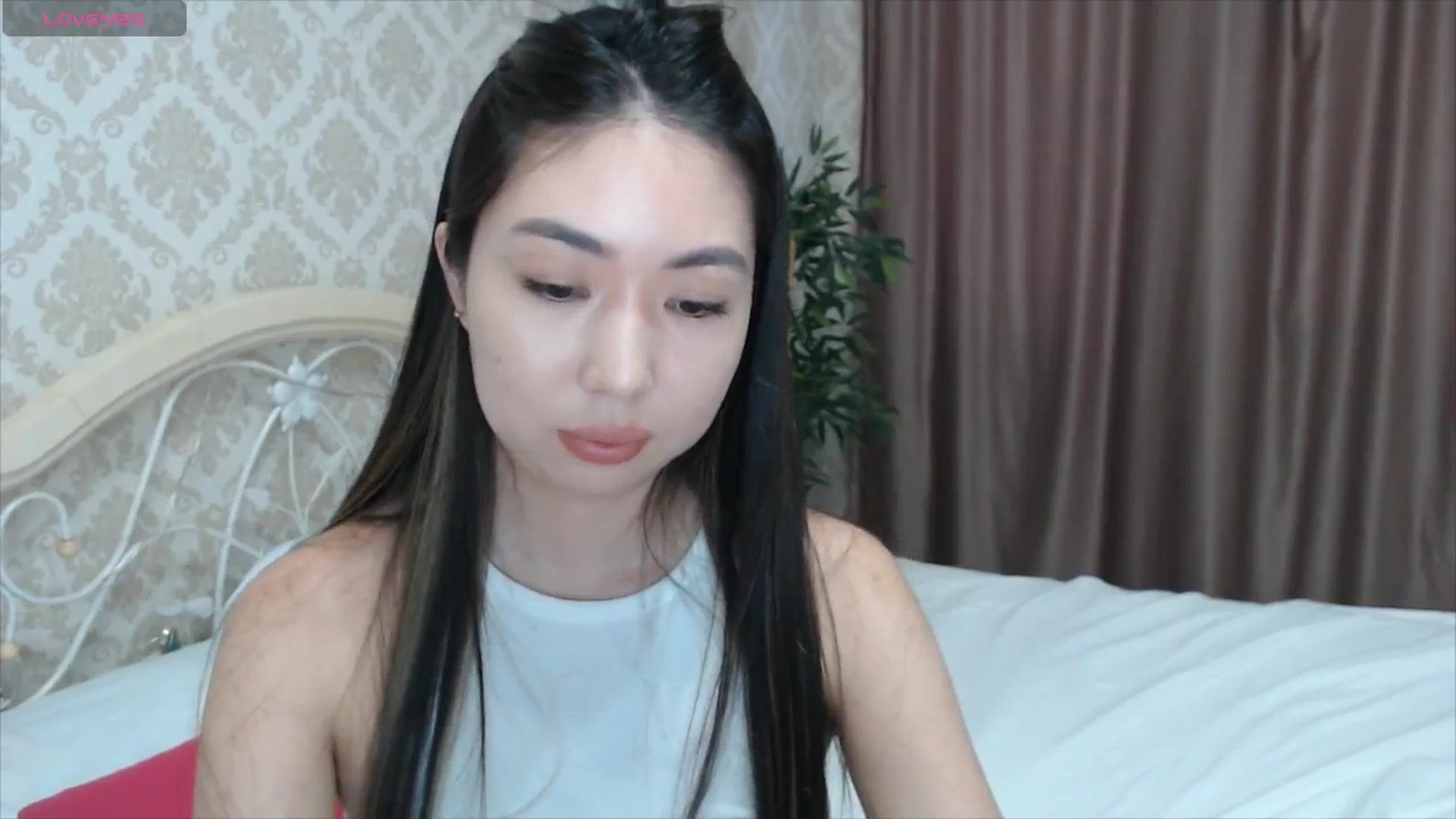 Gallery image thumbnail from blackfoxi's myfreecams stream on, 05/22/2024, 12:07 image 18 of 20