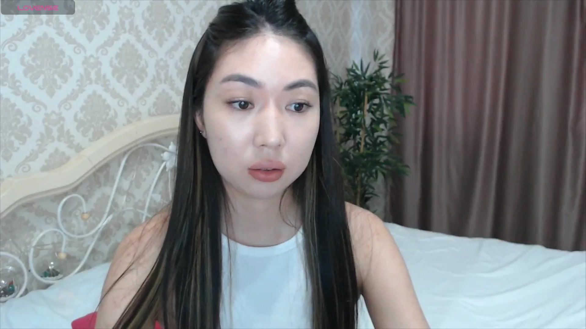 Gallery image thumbnail from blackfoxi's myfreecams stream on, 05/22/2024, 12:07 image 3 of 20