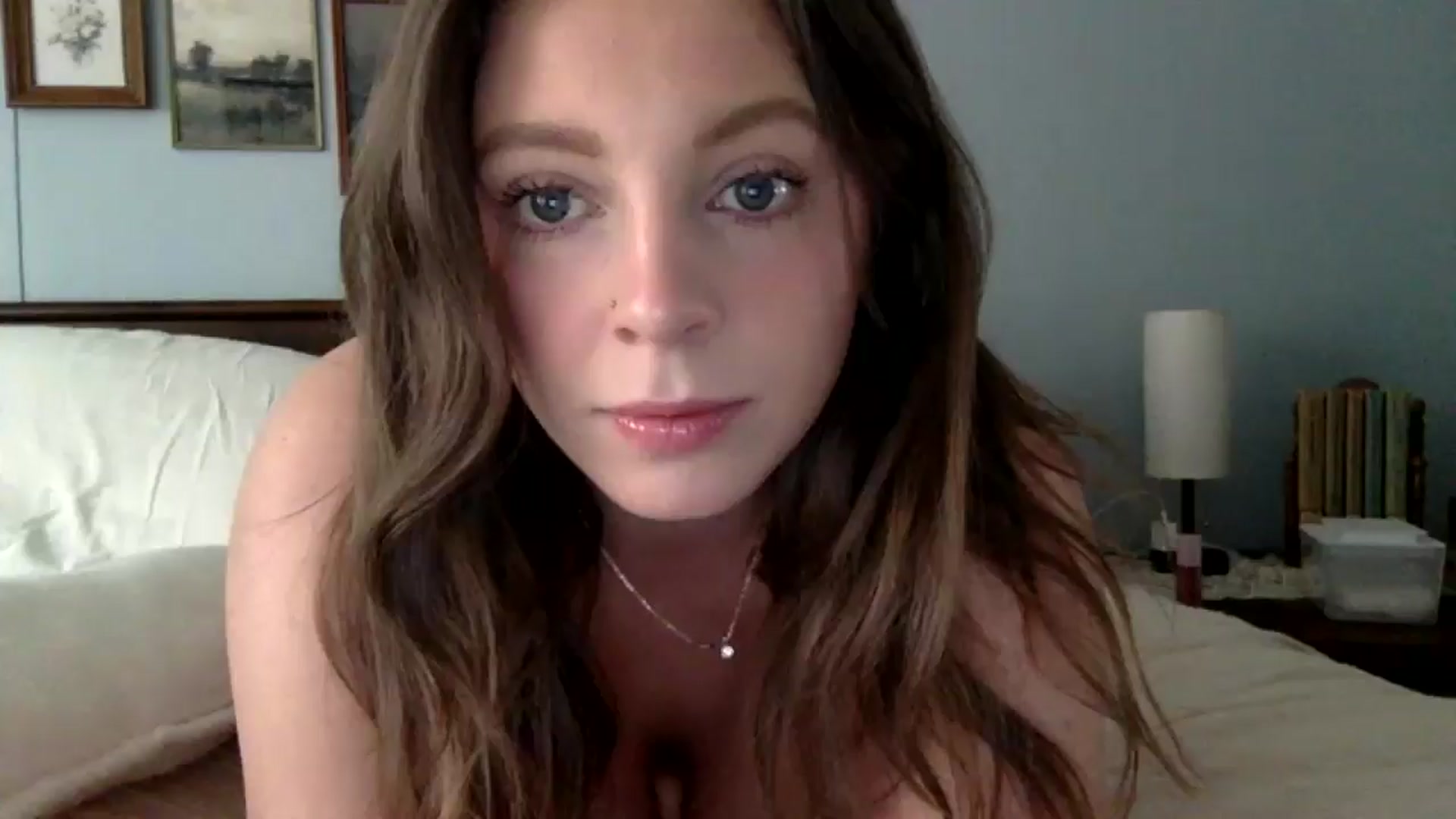 Gallery image thumbnail from blairebbyxo's myfreecams stream on, 01/02/2025, 17:24 image 6 of 20