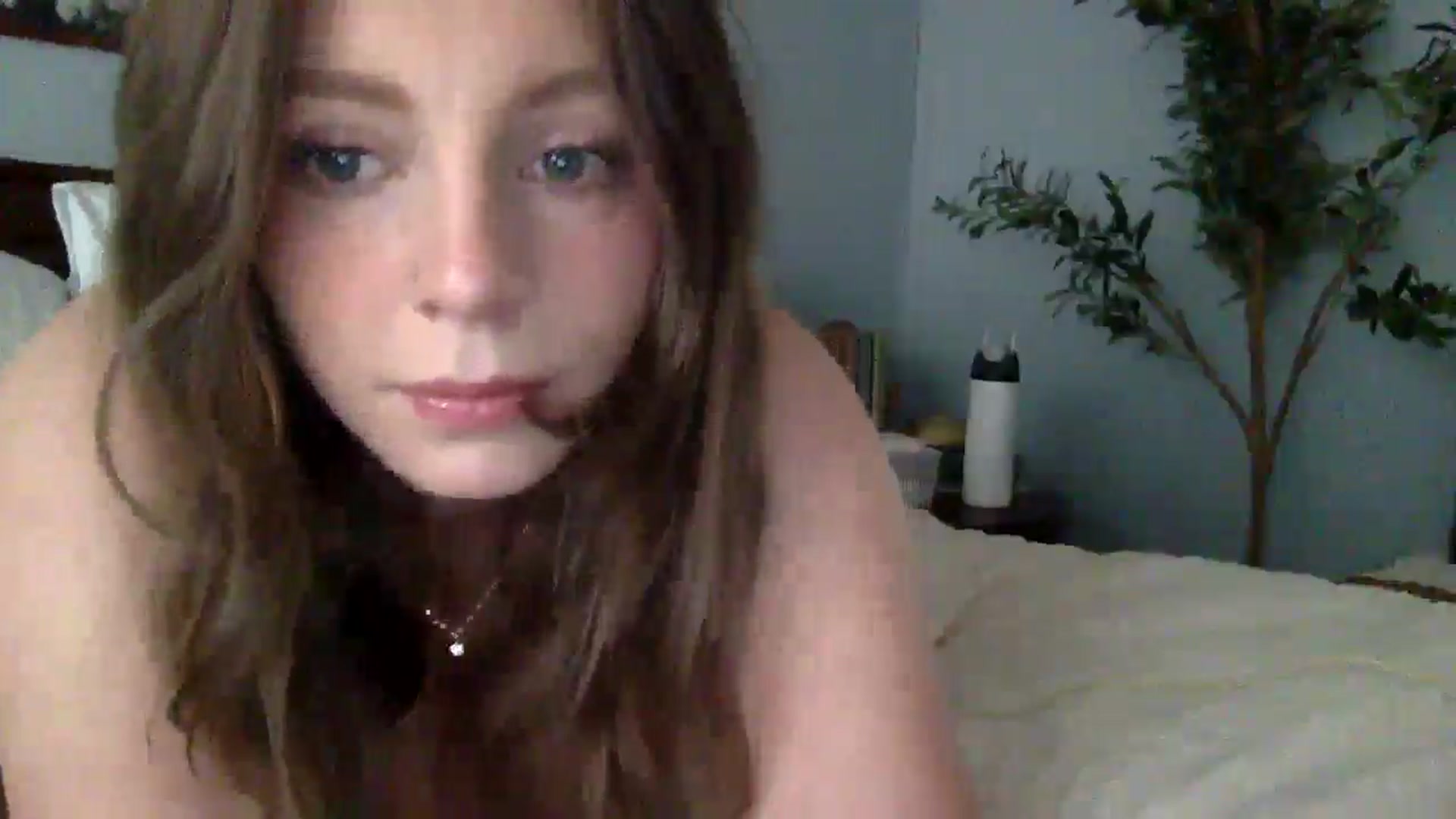 Gallery image thumbnail from blairebbyxo's myfreecams stream on, 01/02/2025, 17:53 image 15 of 20