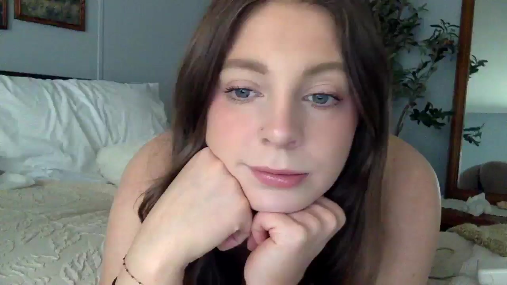 Gallery image thumbnail from blairebbyxo's myfreecams stream on, 01/02/2025, 17:53 image 6 of 20