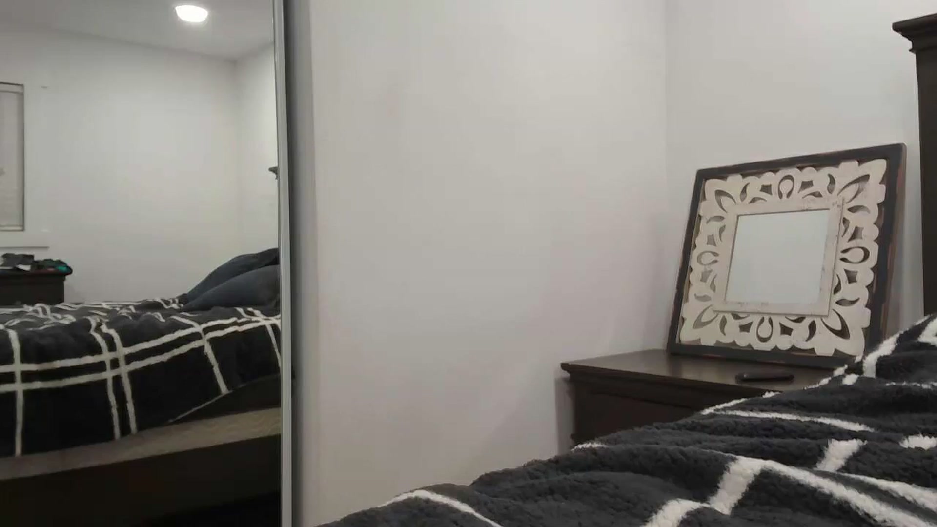 Gallery image thumbnail from blond_milf's myfreecams stream on, 03/09/2024, 06:57 image 3 of 20