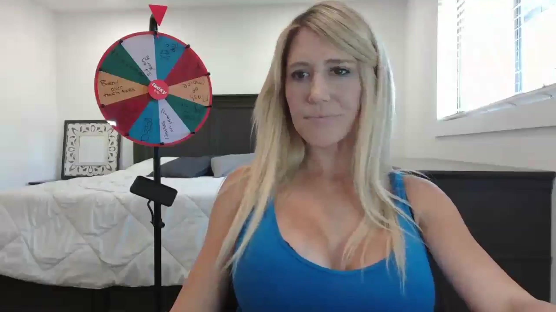 Gallery image thumbnail from blond_milf's myfreecams stream on, 09/17/2024, 22:48 image 6 of 20