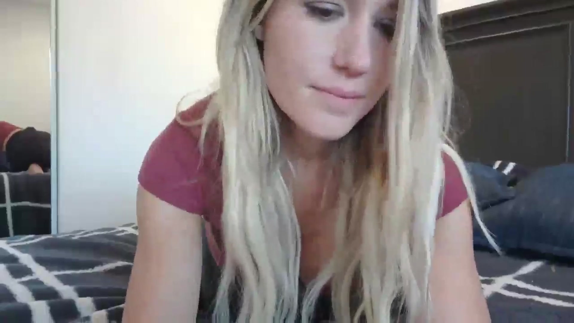 Gallery image thumbnail from blond_milf's myfreecams stream on, 01/17/2025, 23:03 image 12 of 20