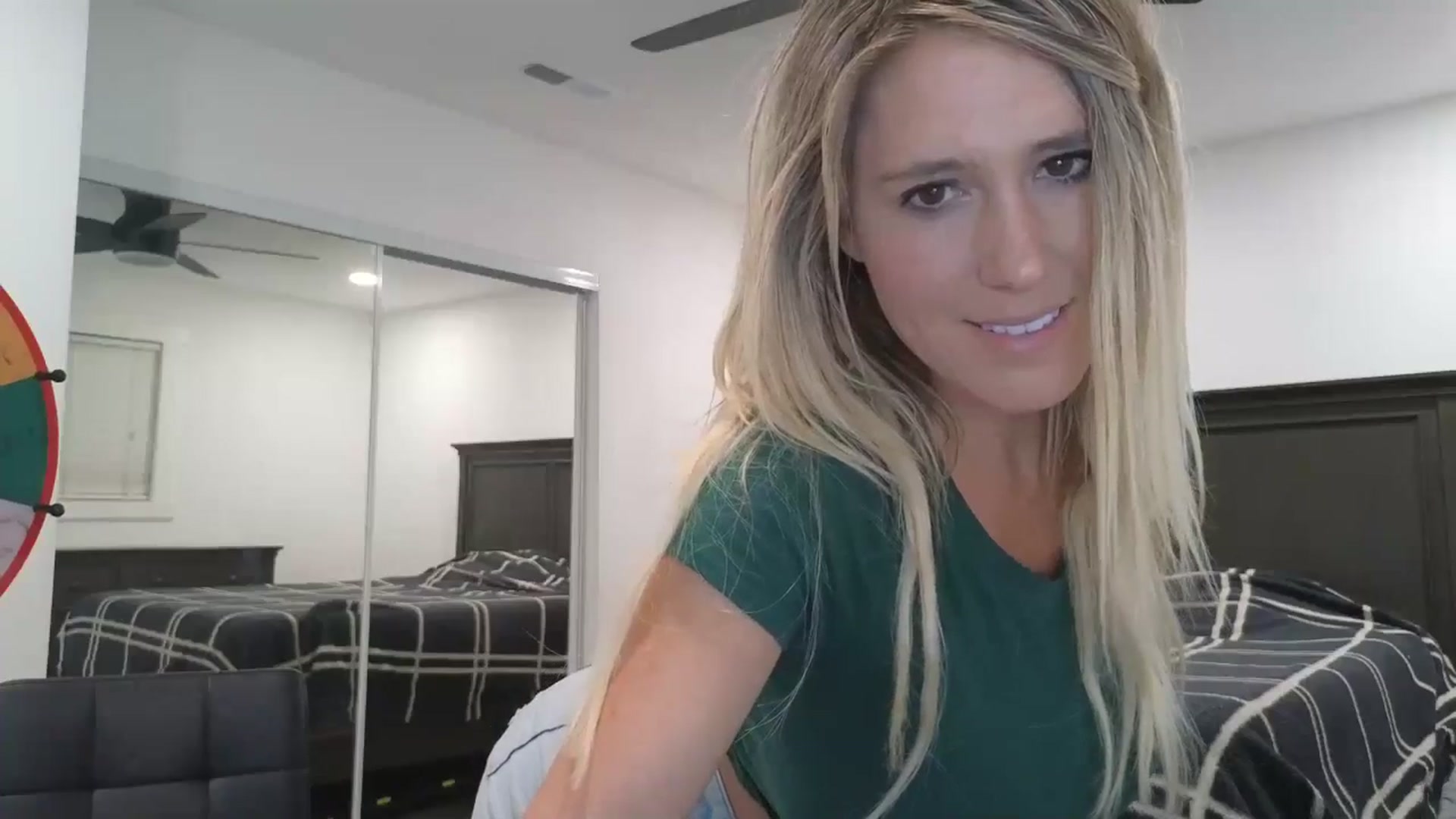 Gallery image thumbnail from blond_milf's myfreecams stream on, 05/02/2025, 06:08 image 7 of 20