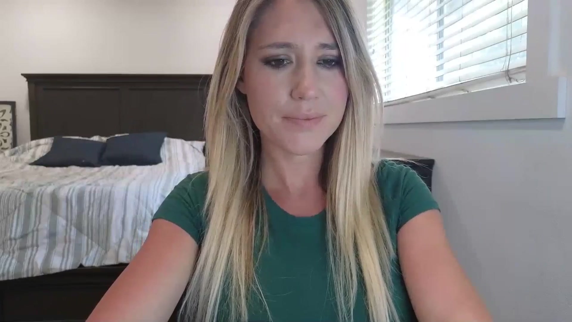 Gallery image thumbnail from blond_milf's myfreecams stream on, 05/12/2025, 20:01 image 5 of 20