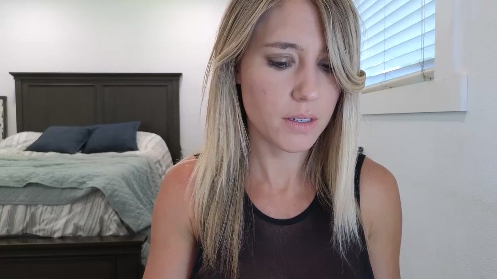 Gallery image thumbnail from blond_milf's myfreecams stream on, 06/17/2025, 21:54 image 2 of 20