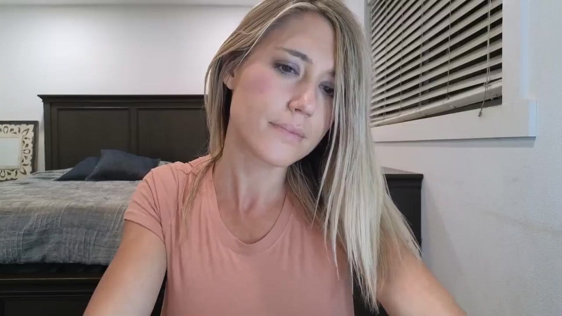 Gallery image thumbnail from blond_milf's myfreecams stream on, 09/10/2025, 07:34 image 3 of 20