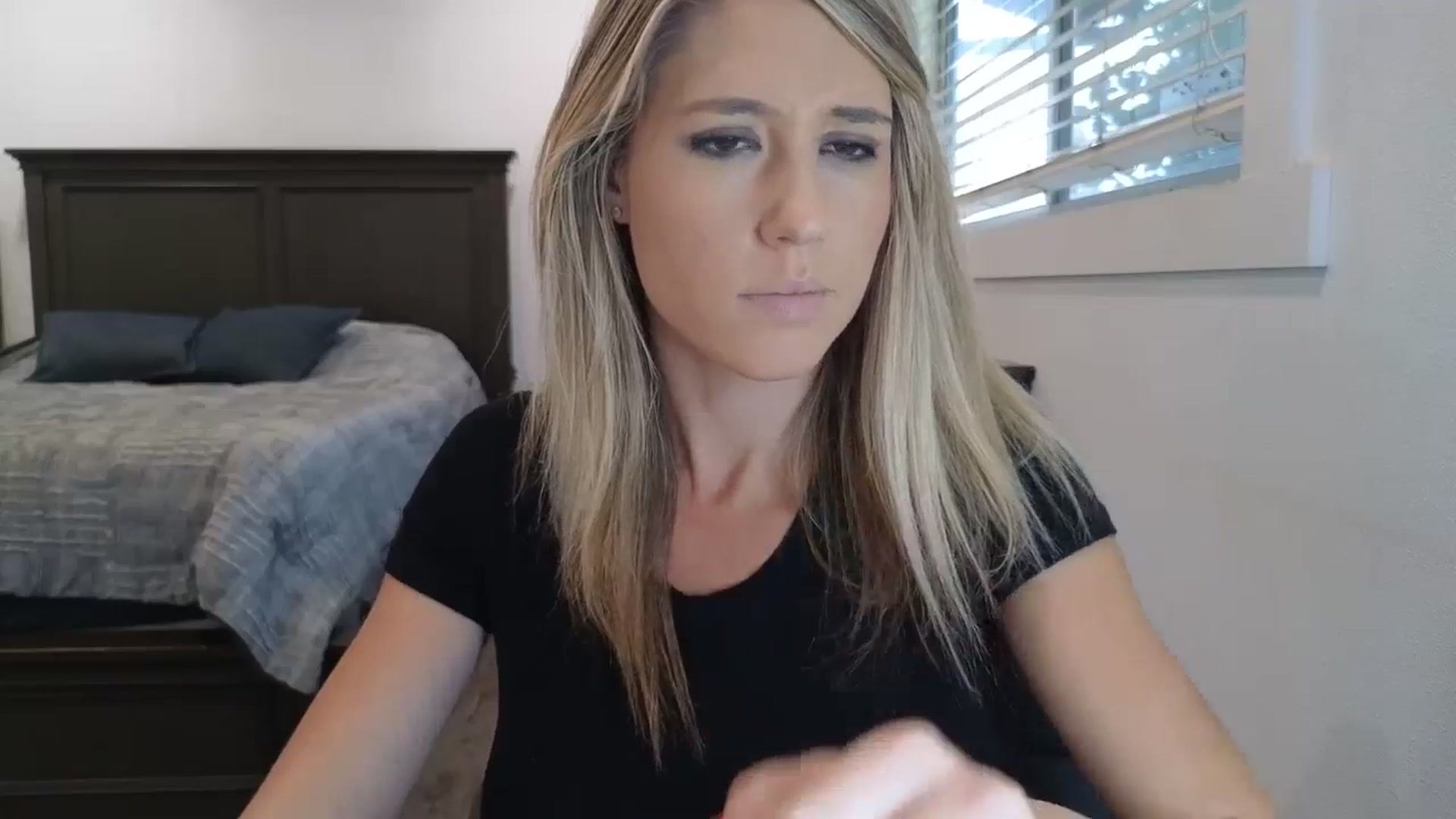 Gallery image thumbnail from blond_milf's myfreecams stream on, 11/13/2025, 22:35 image 13 of 20
