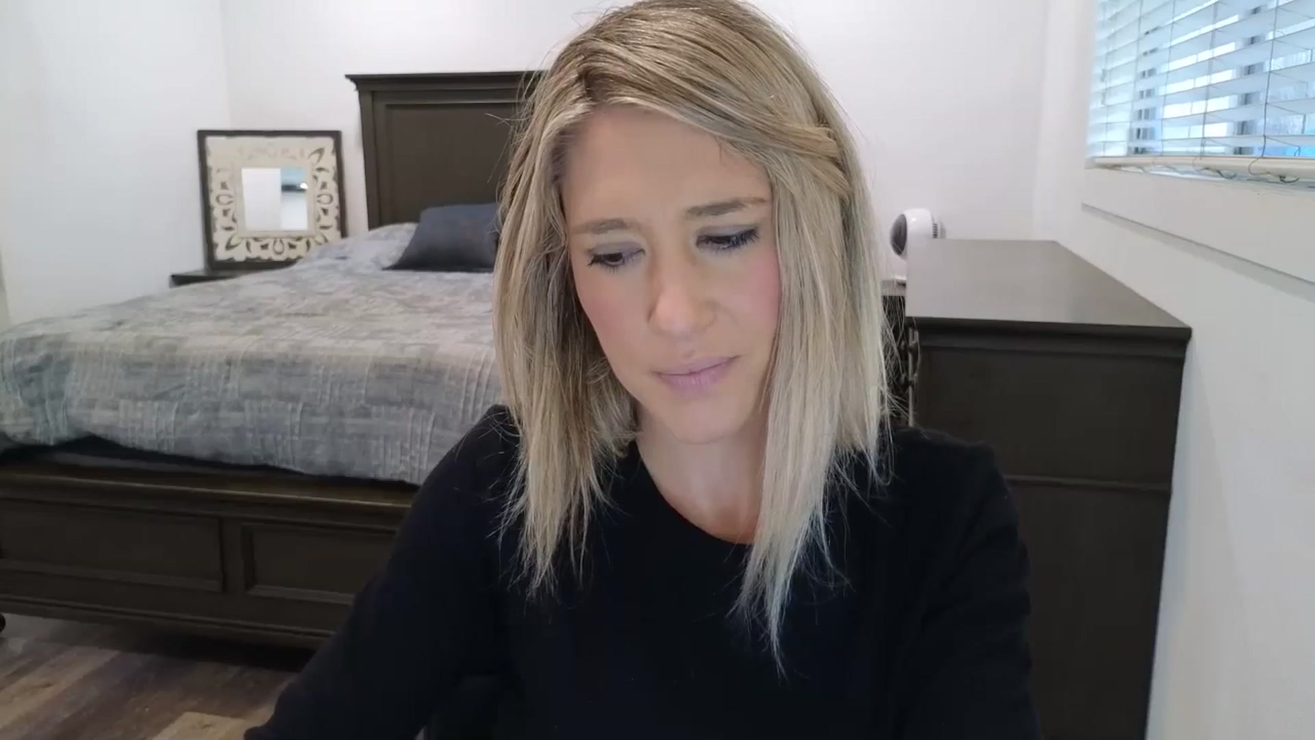 Gallery image thumbnail from blond_milf's myfreecams stream on, 11/25/2025, 09:15 image 2 of 20