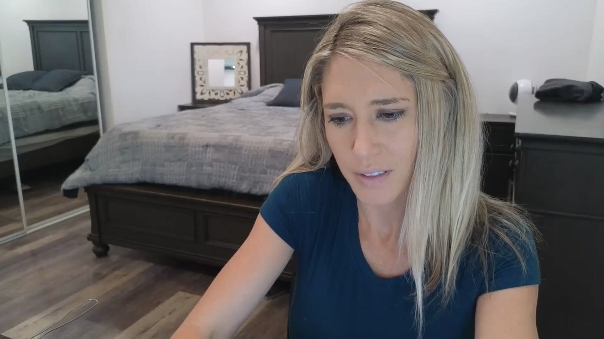Gallery image thumbnail from blond_milf's myfreecams stream on, 11/25/2025, 22:05 image 12 of 20